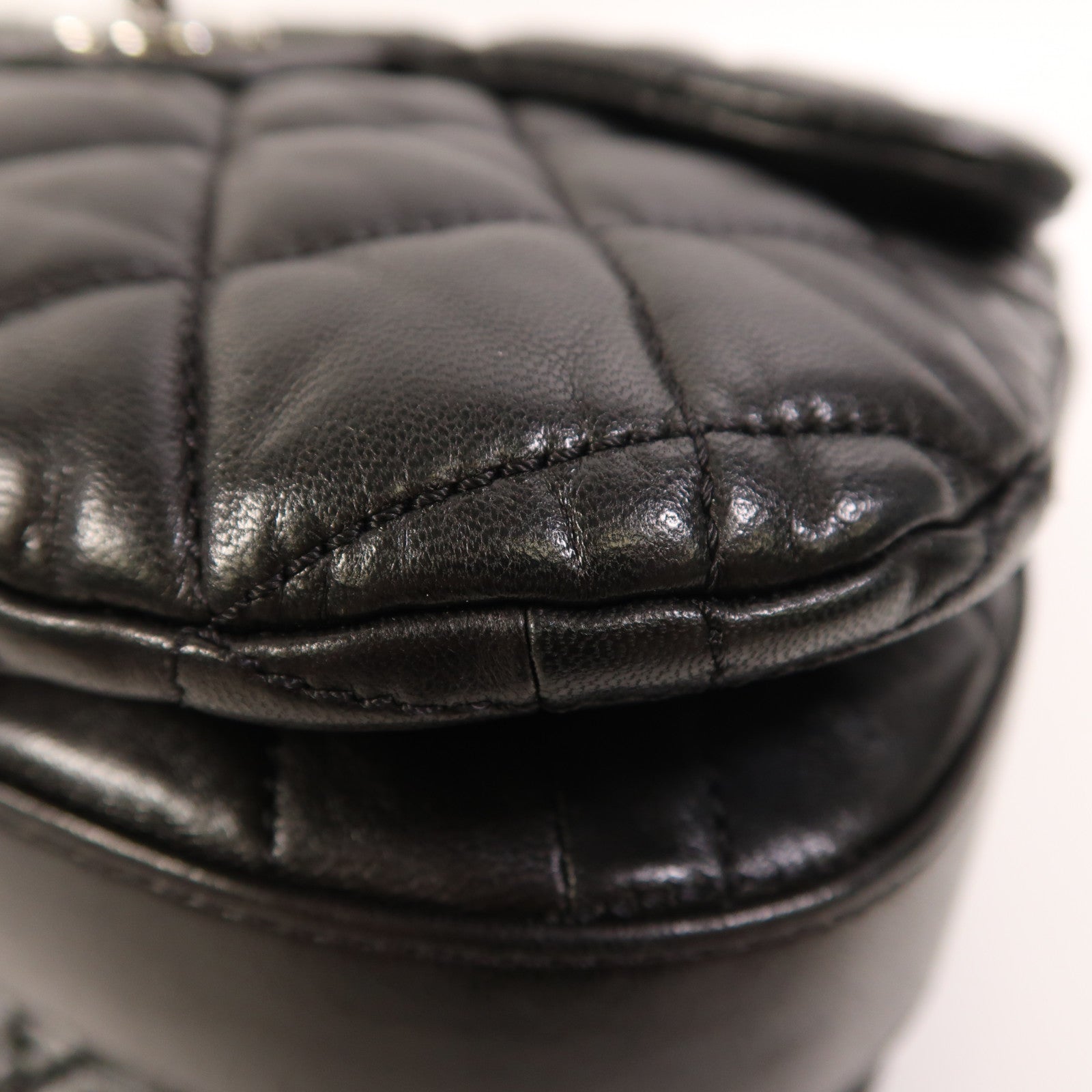 CHANEL 【激減優惠】皮革Chain Shoulder鏈帶肩背袋