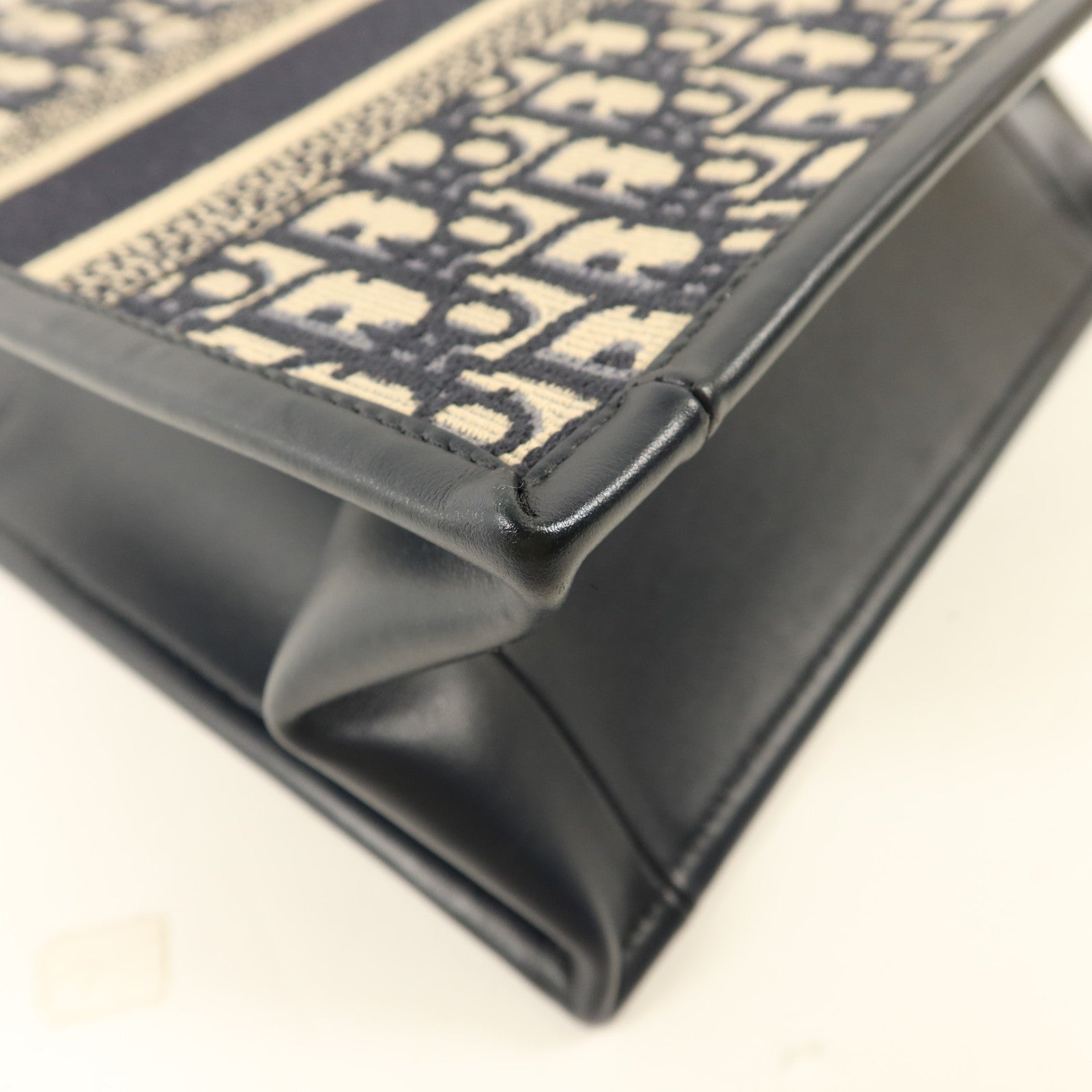 Dior 帆布/牛皮皮革Dior Book Tote Small金扣手挽肩背兩用袋