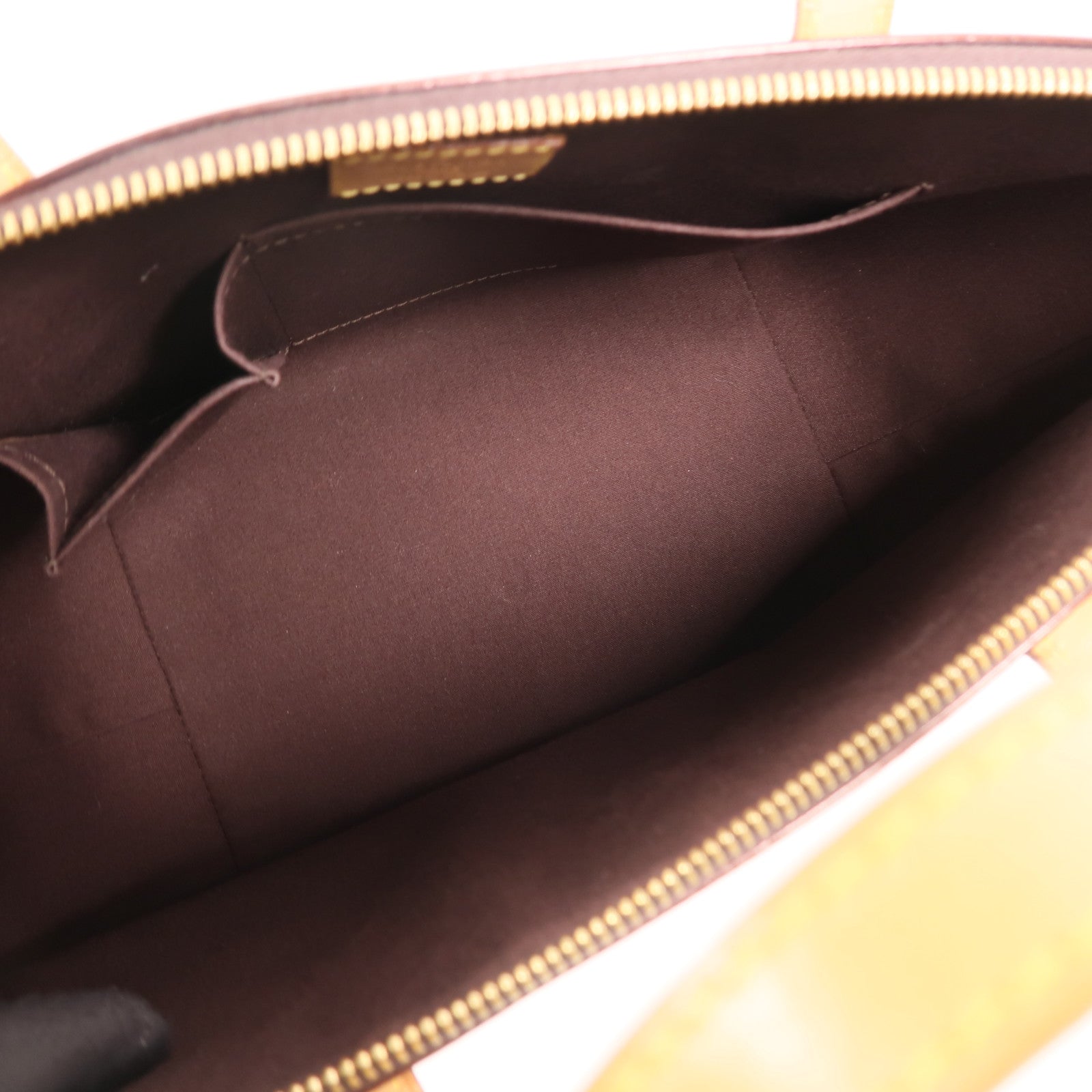 LOUIS VUITTON Mono-Vernis Bellevue PM金扣手挽袋