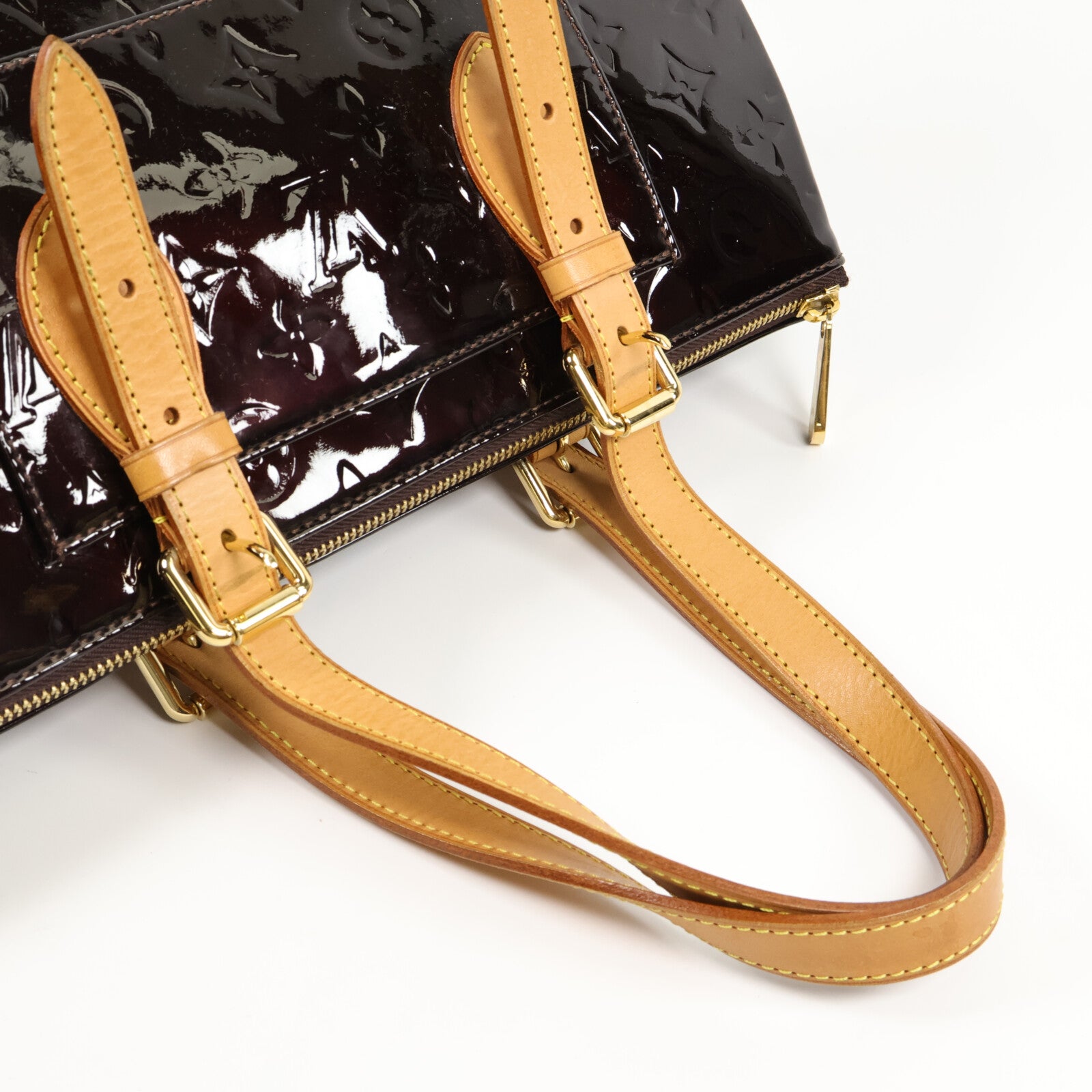 LOUIS VUITTON Monogram Vernis Rosewood Avenue金扣肩背袋