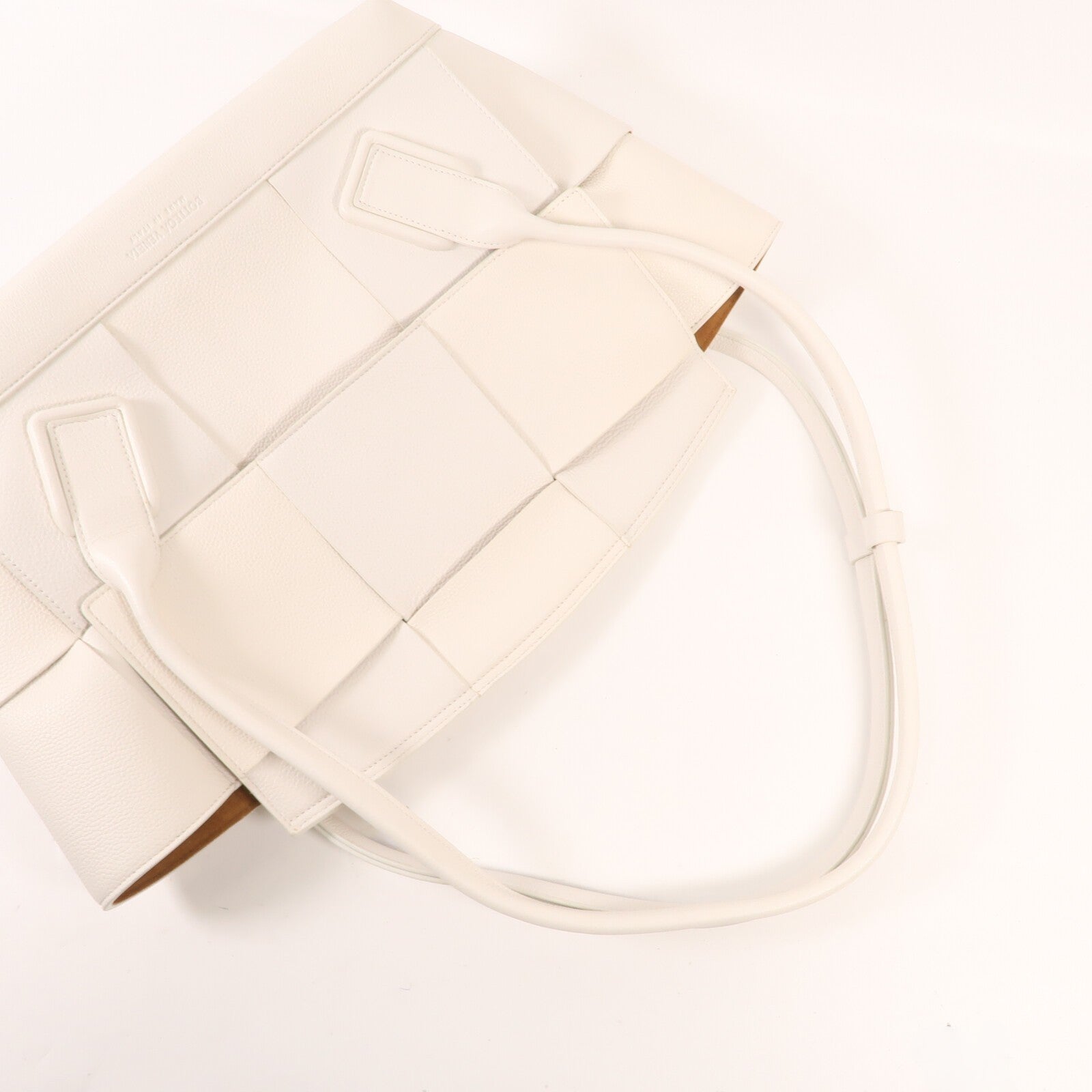 BOTTEGA VENETA 牛皮皮革Shoulder Bag金扣肩背袋