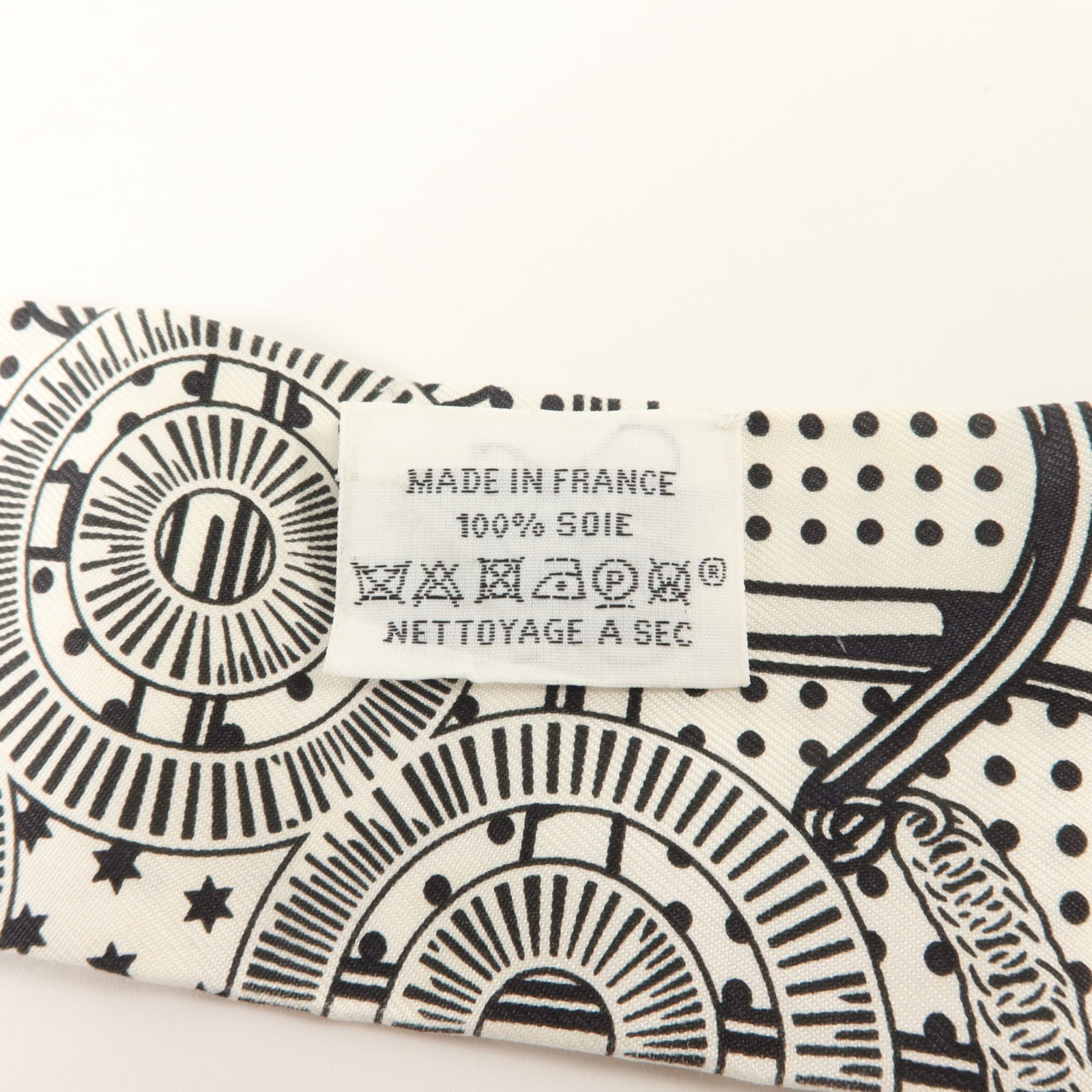 HERMES 絲質Twilly絲巾
