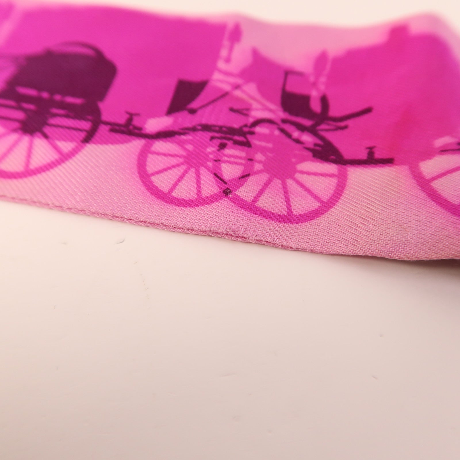 HERMES 絲質Twilly絲巾