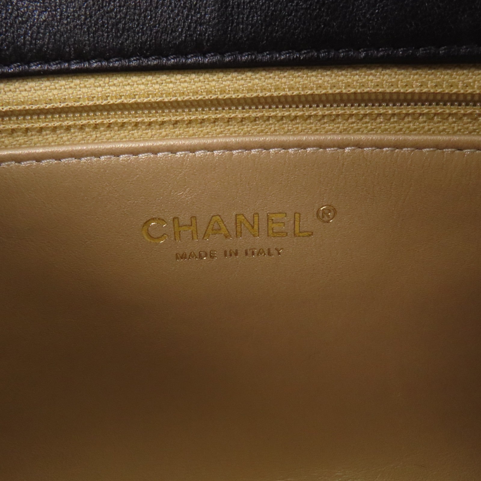 CHANEL 羊皮皮革Small Flap Bag金扣鏈帶手挽肩背兩用袋