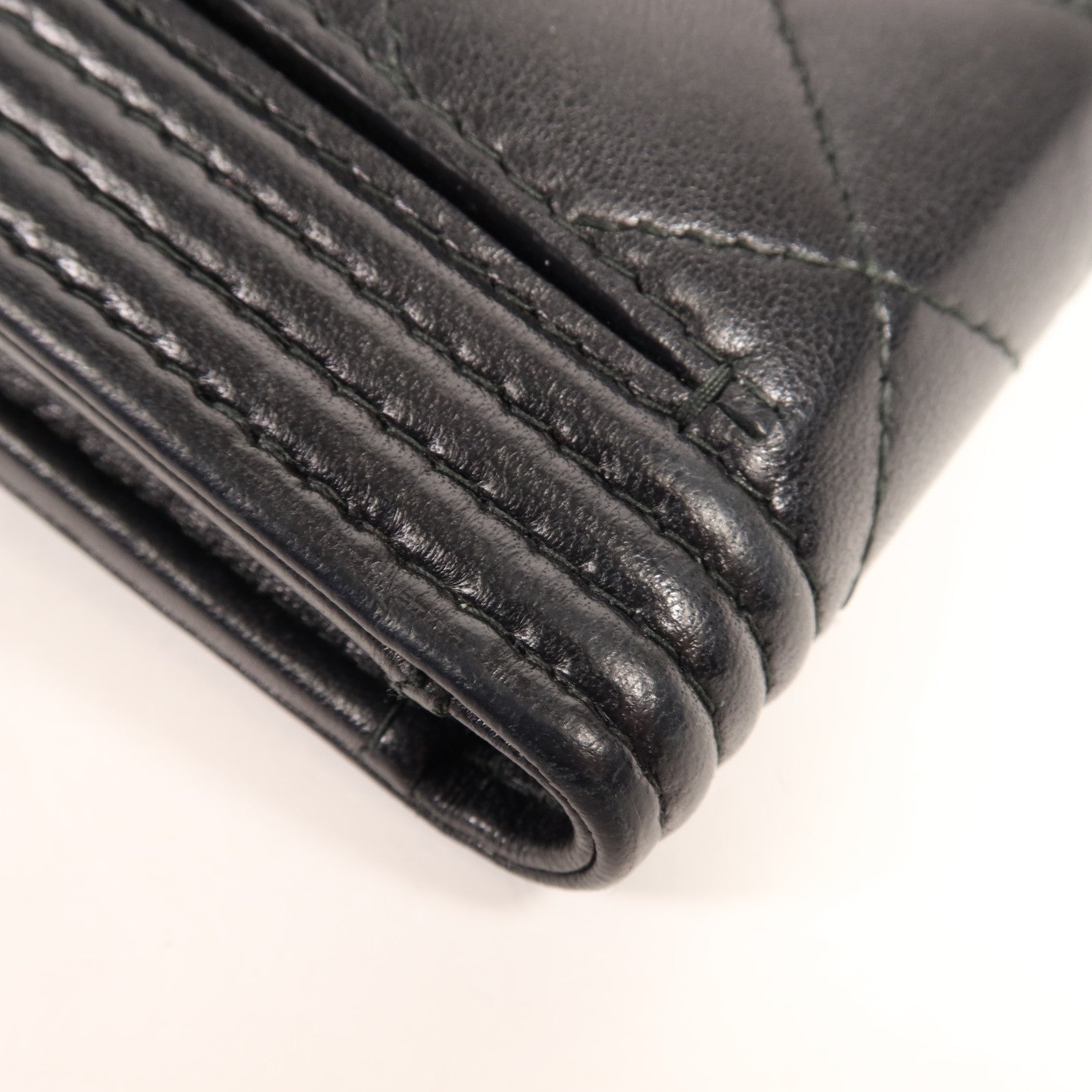 CHANEL 羊皮皮革Boy Wallet錢包