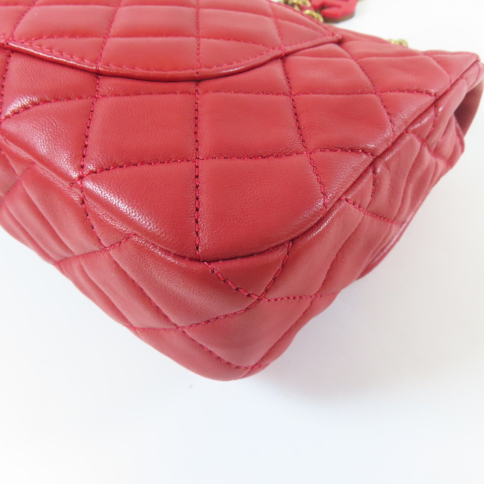 CHANEL 菱格羊皮皮革Chain Shoulder金扣鏈帶肩背袋紅色