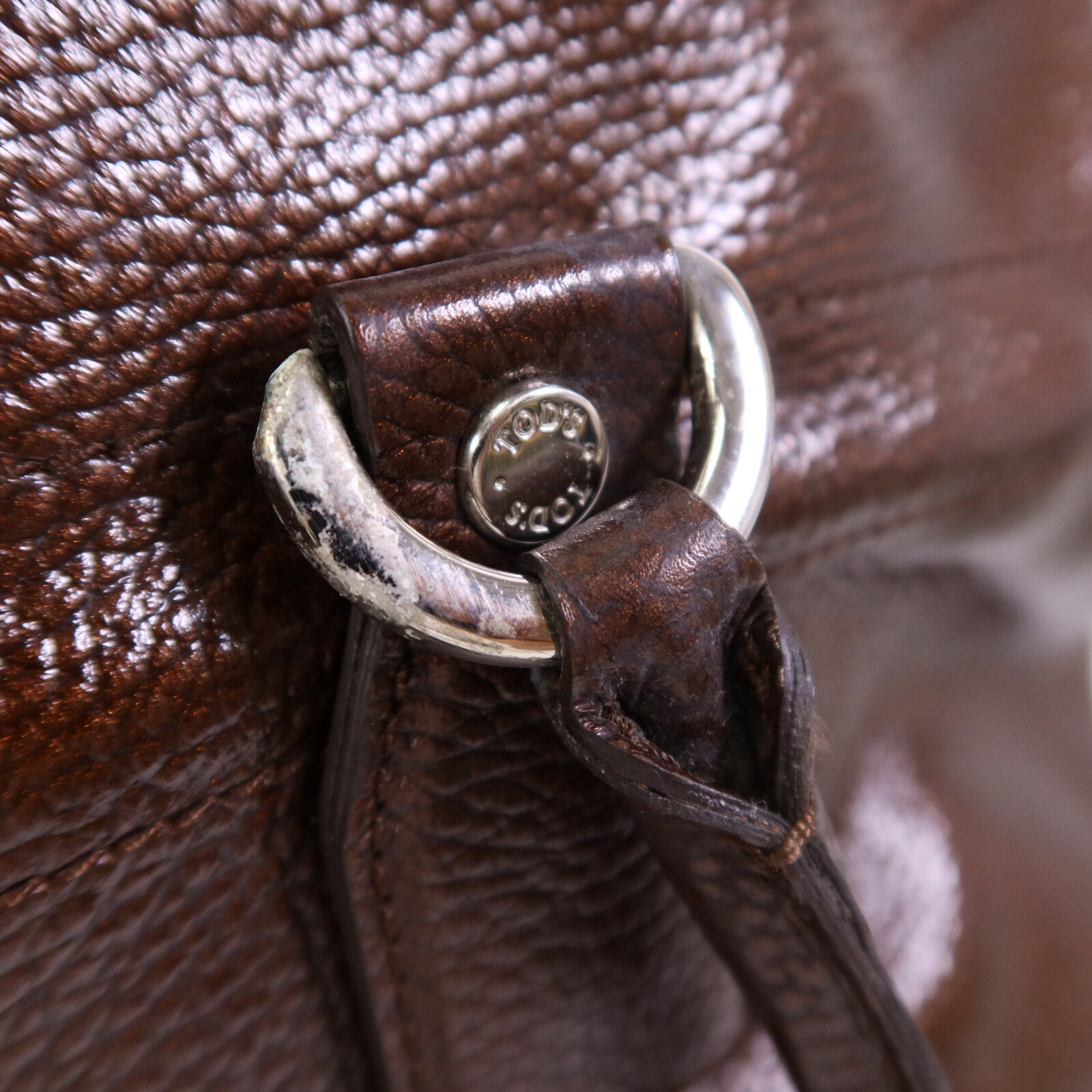 TOD'S 皮革Shoulder Bag銀扣肩背袋