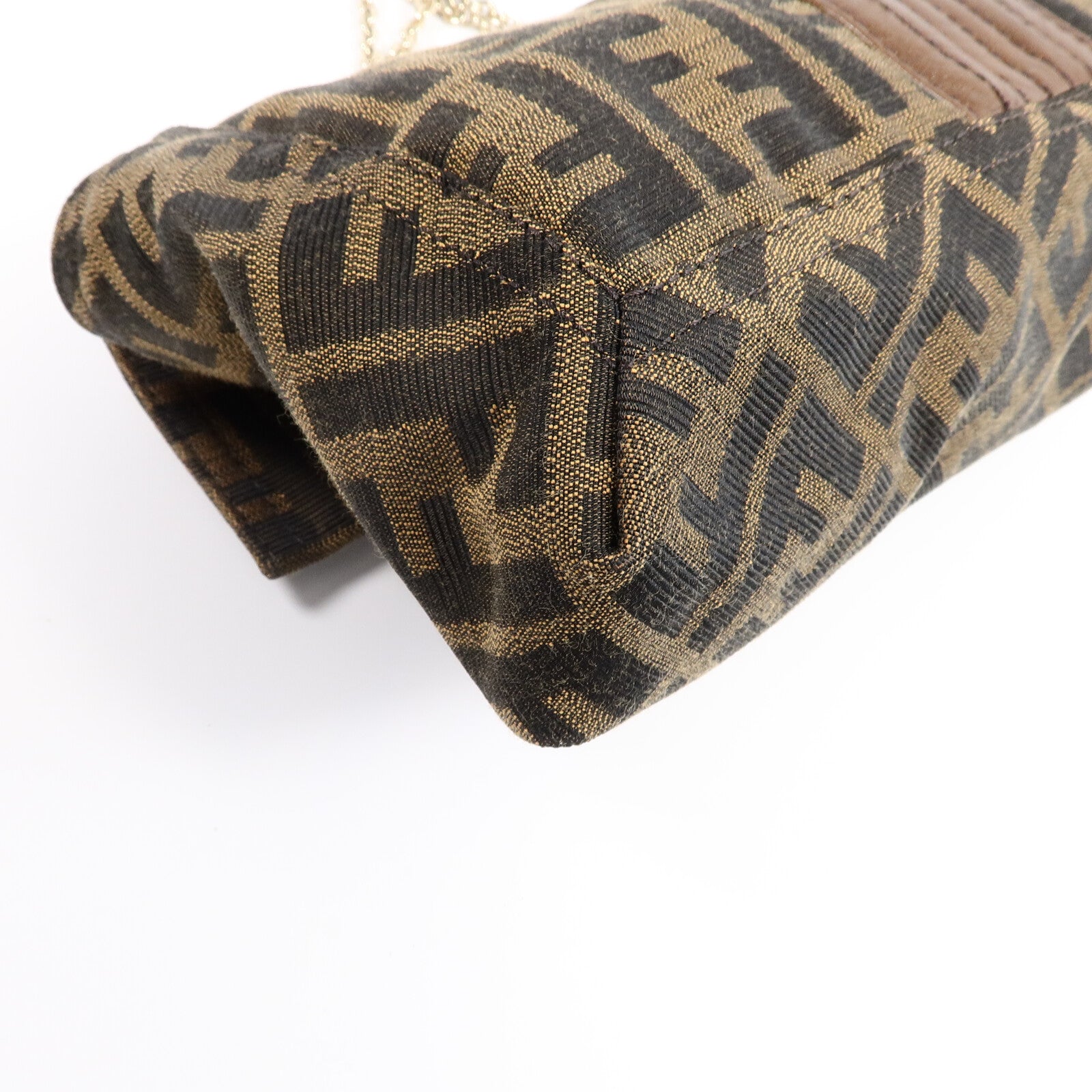 FENDI 帆布/牛皮皮革Zucca Baguette鏈帶肩背袋