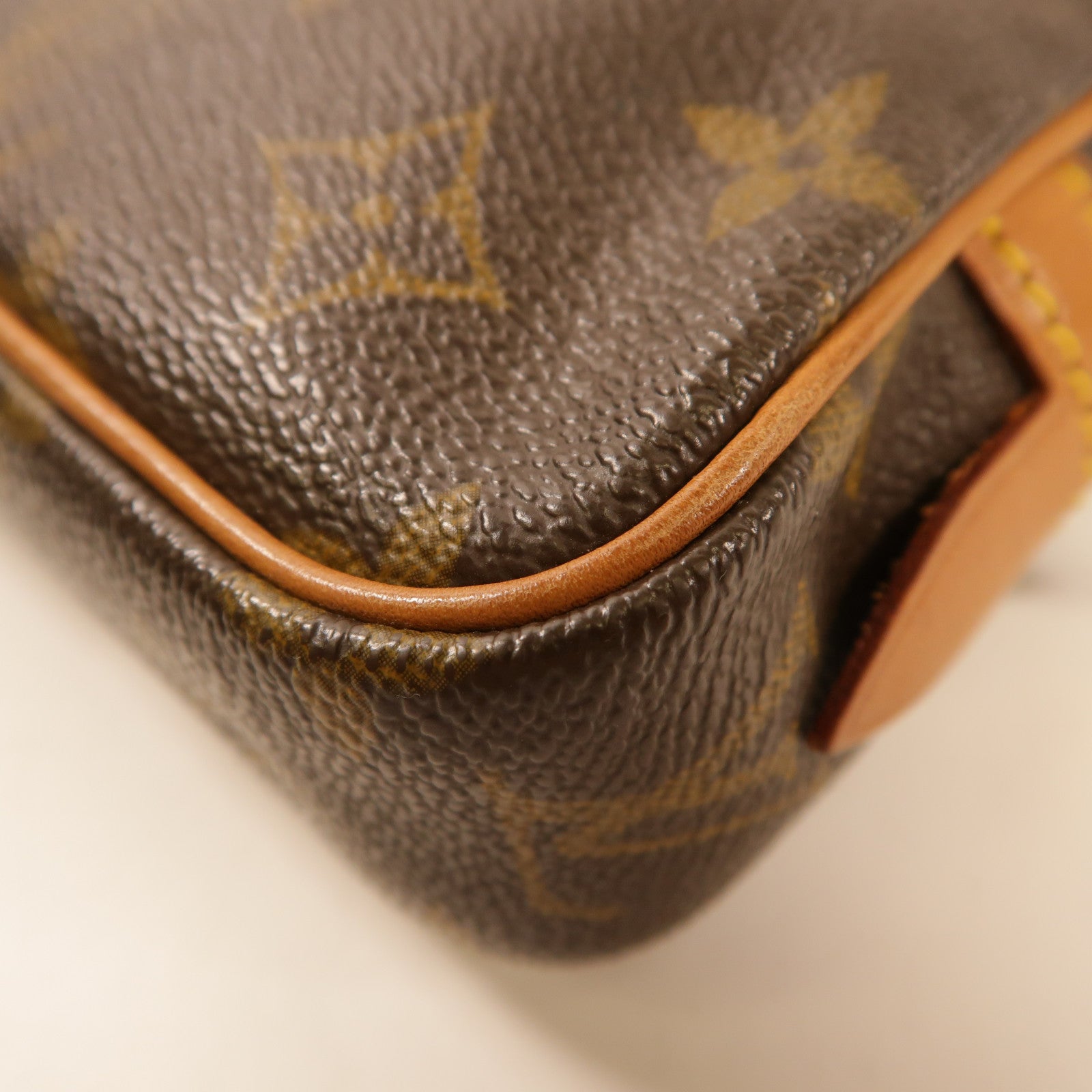 LOUIS VUITTON Monogram Marly Bandouliere金扣肩背袋棕色