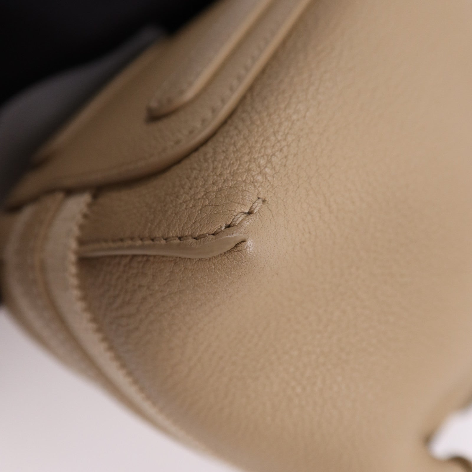 Loro Piana 牛皮皮革Micro Bale銀扣肩背袋