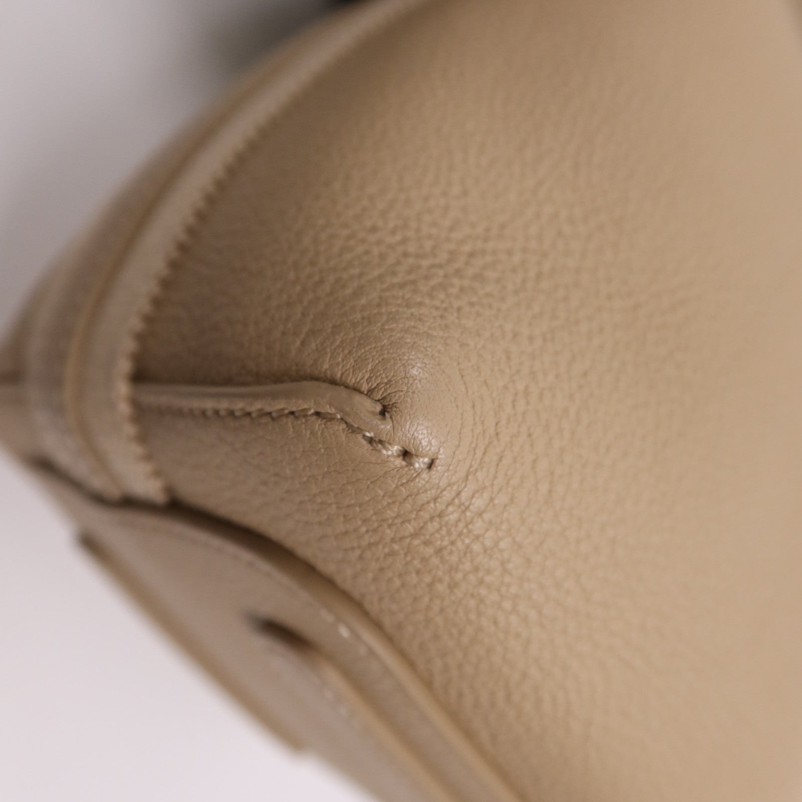 Loro Piana 牛皮皮革Micro Bale銀扣肩背袋