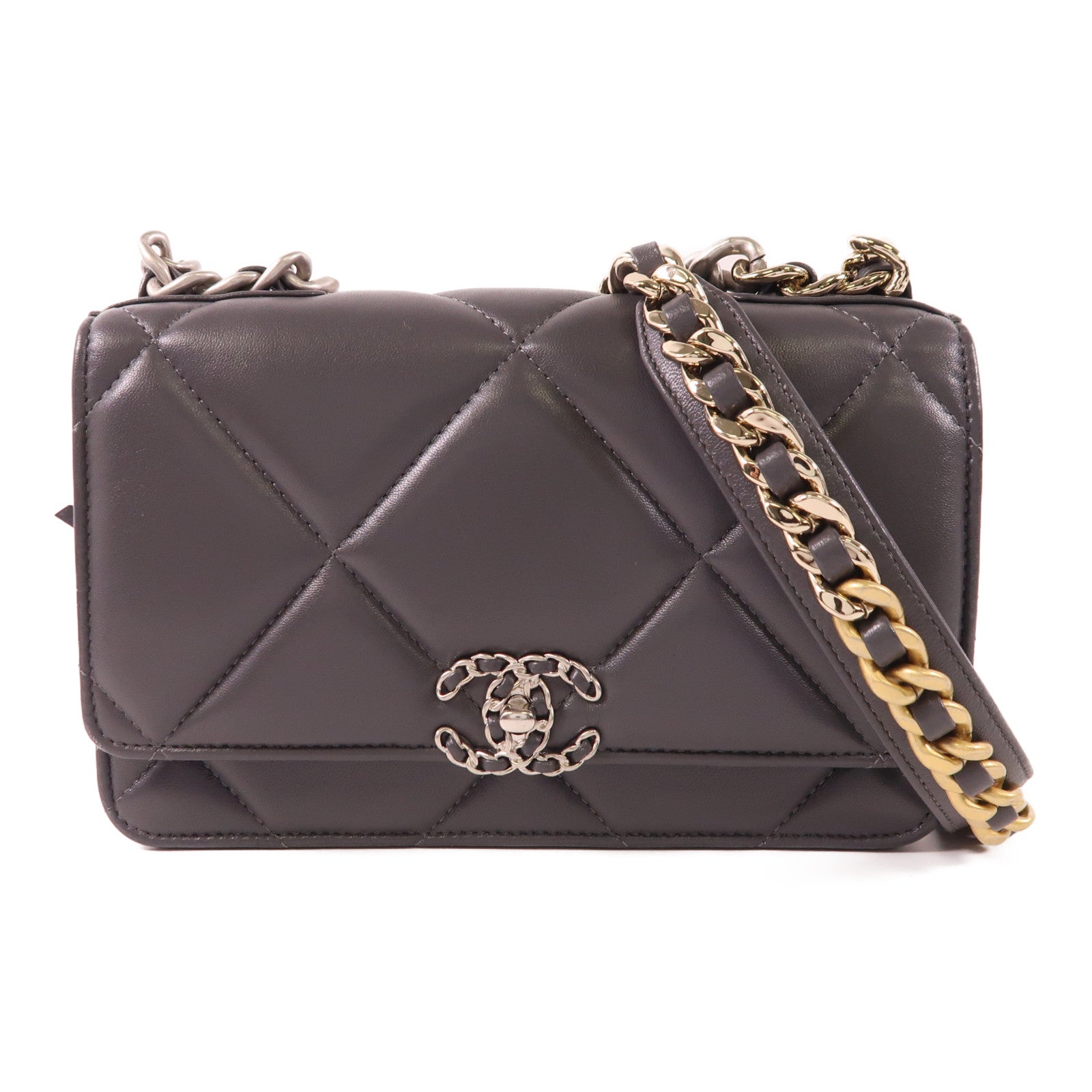 CHANEL 羊皮皮革C19 WOC Wallet On Chain鏈帶肩背袋