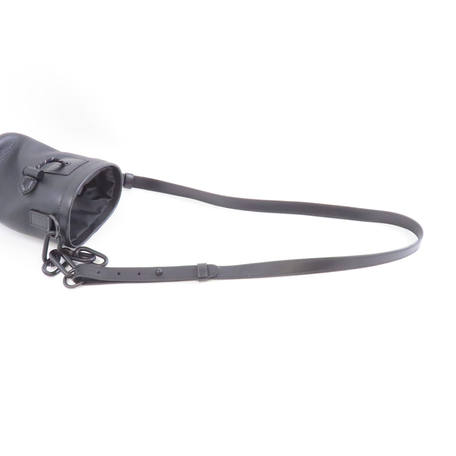 LOUIS VUITTON Monogram Shadow Chalk Nano肩背袋黑色