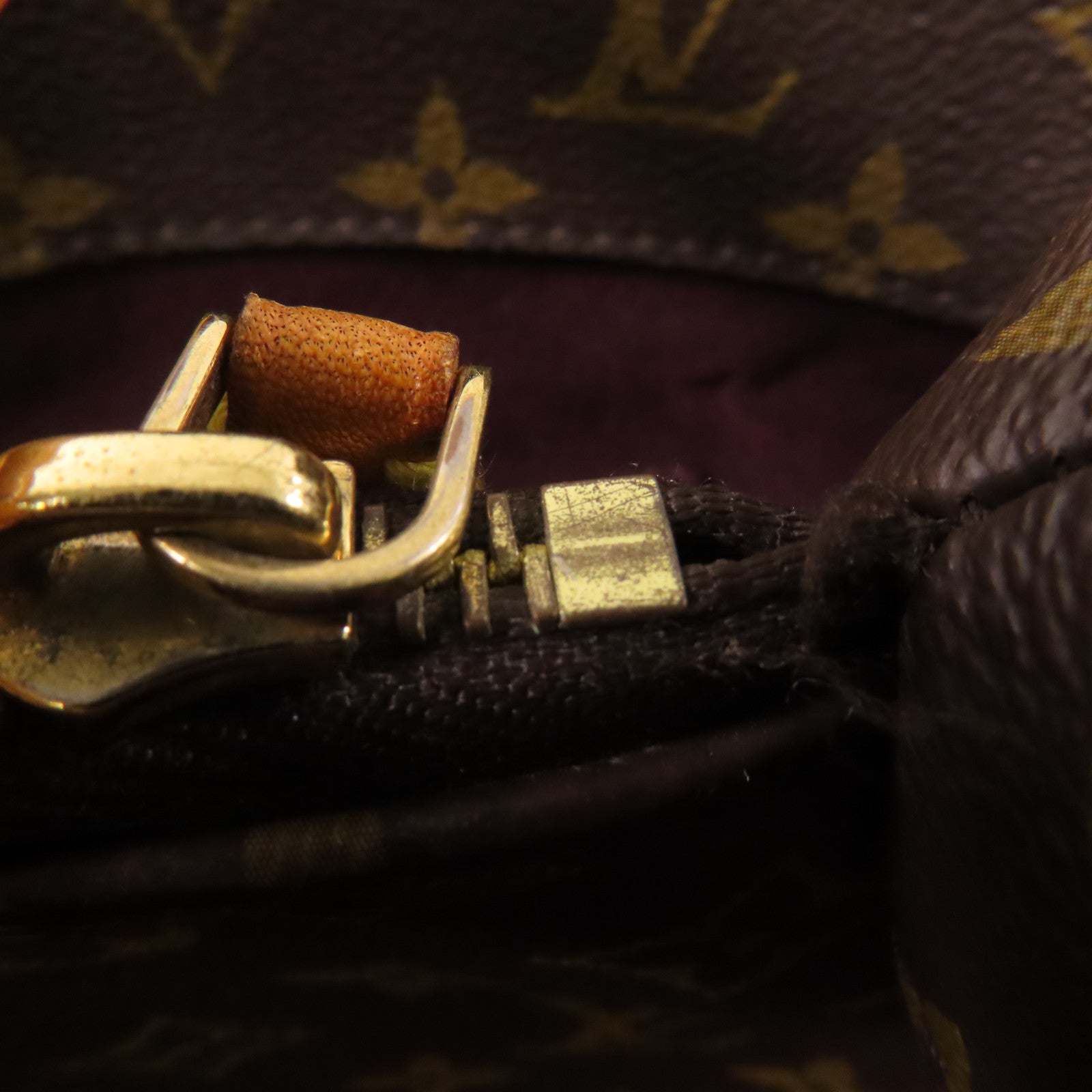 LOUIS VUITTON Monogram Montaigne GM金扣手挽肩背兩用袋