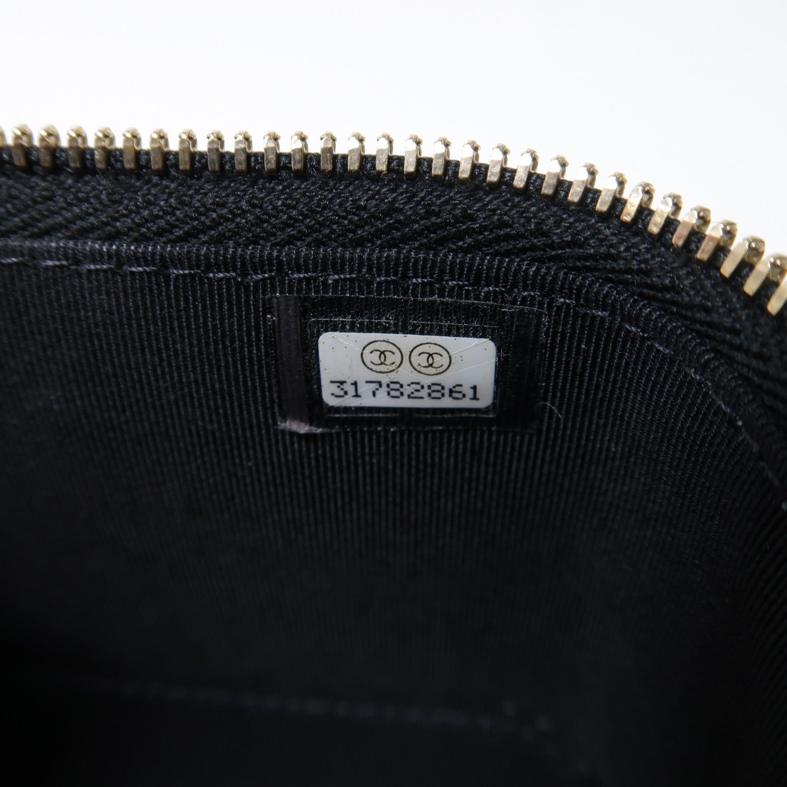 CHANEL 菱格皮革Chain Shoulder金扣鏈帶肩背袋黑色