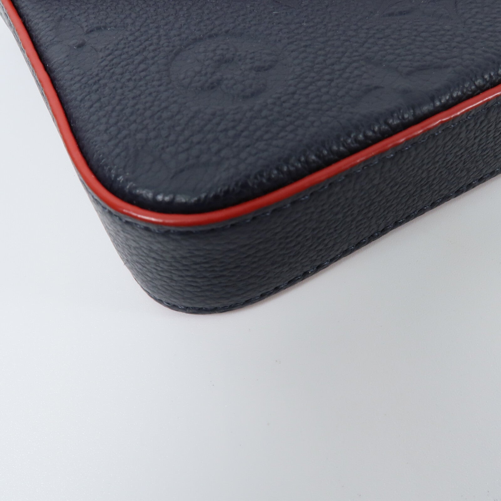 LOUIS VUITTON Monogram Empreinte Pochette Felicie鏈帶肩背袋