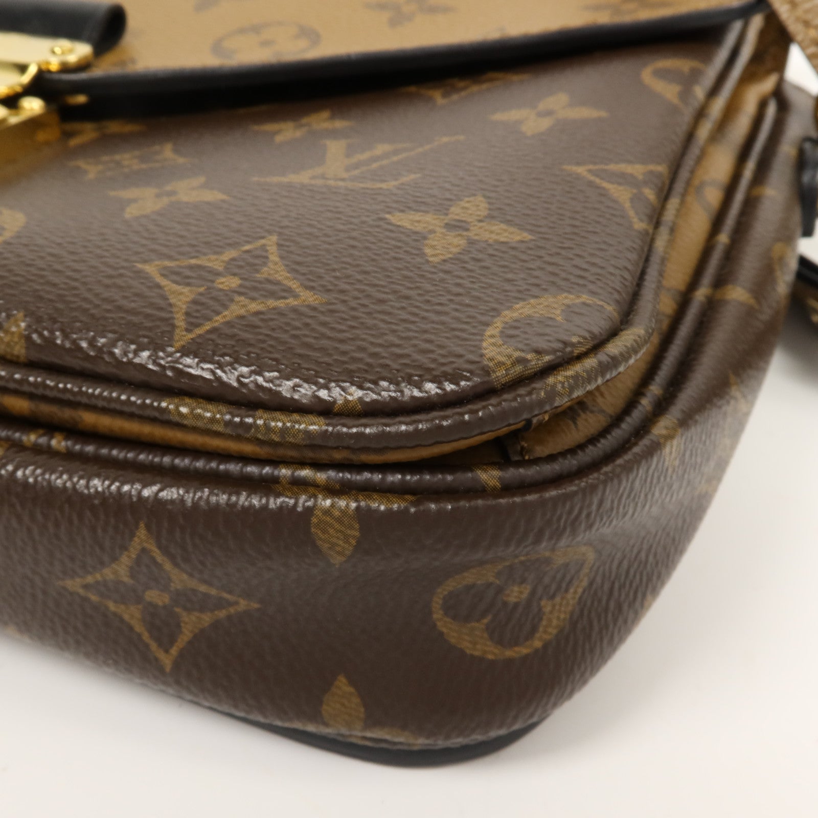 LOUIS VUITTON Monogram Reverse Pochette Metis金扣手挽肩背兩用袋