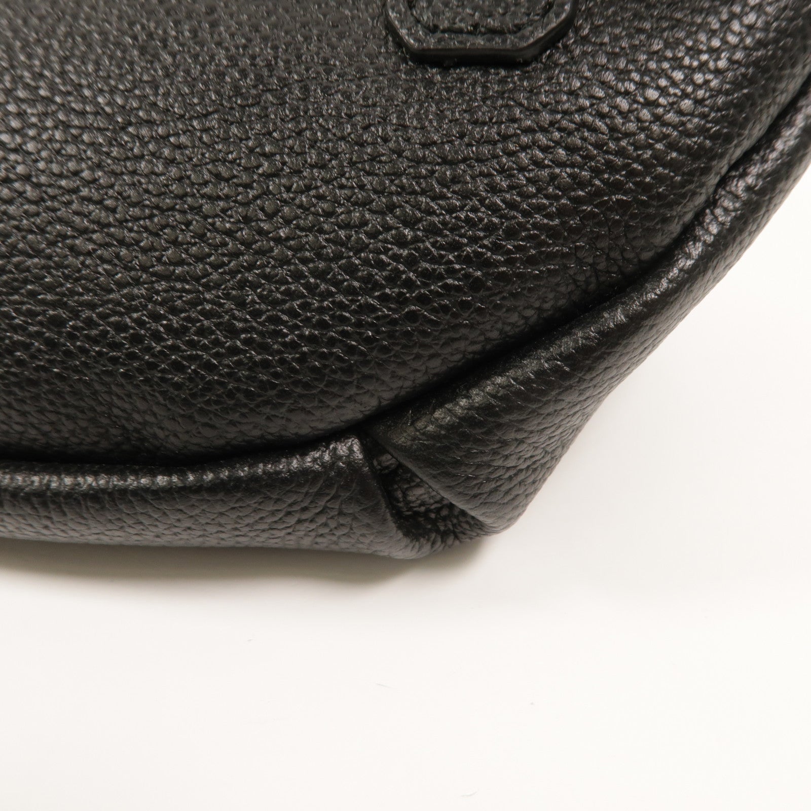 GUCCI 牛皮皮革Logo Belt Bag腰包
