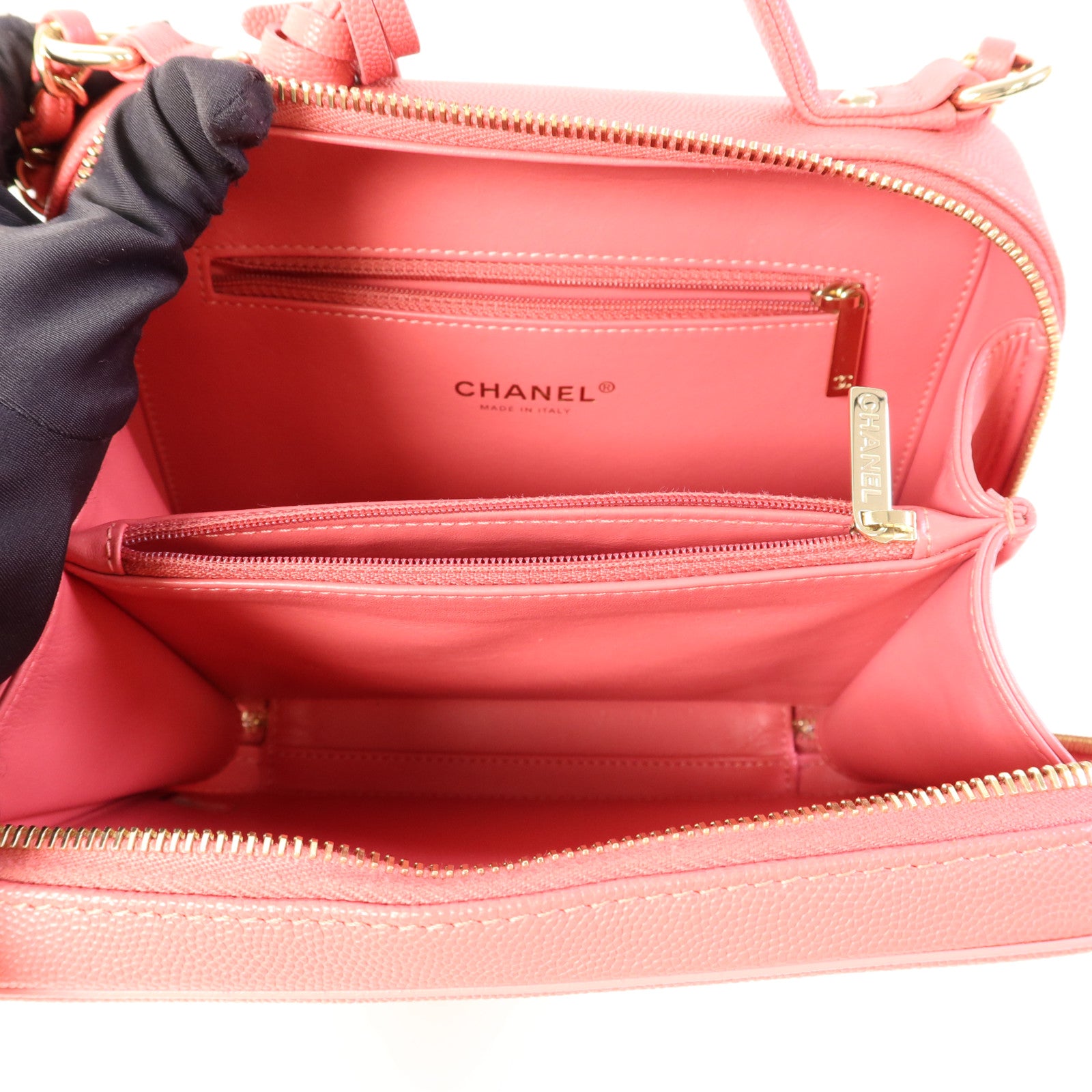 CHANEL 牛皮皮革Vanity Case金扣手挽肩背兩用袋