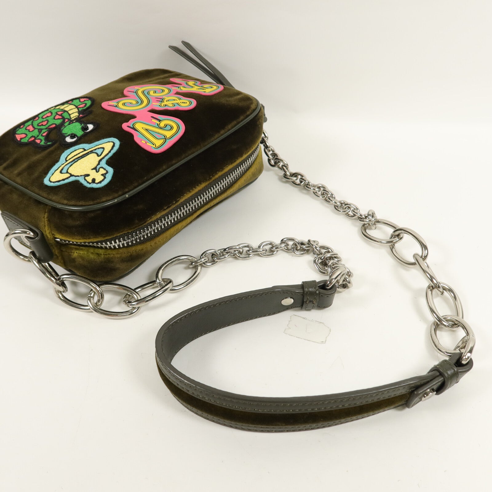 VIVIENNE TAM 天鵝絨Bromley Camera Bag鏈帶肩背袋