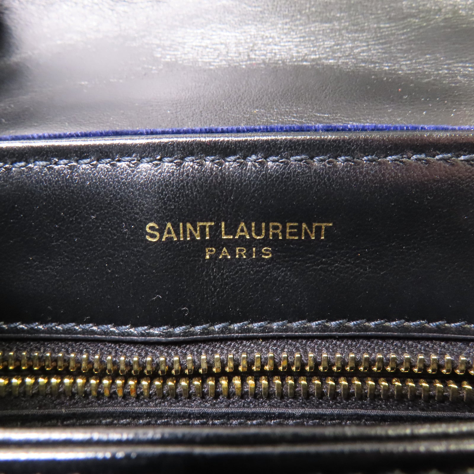 YVES SAINT LAURENT 天鵝絨Shoulder Bag金扣肩背袋