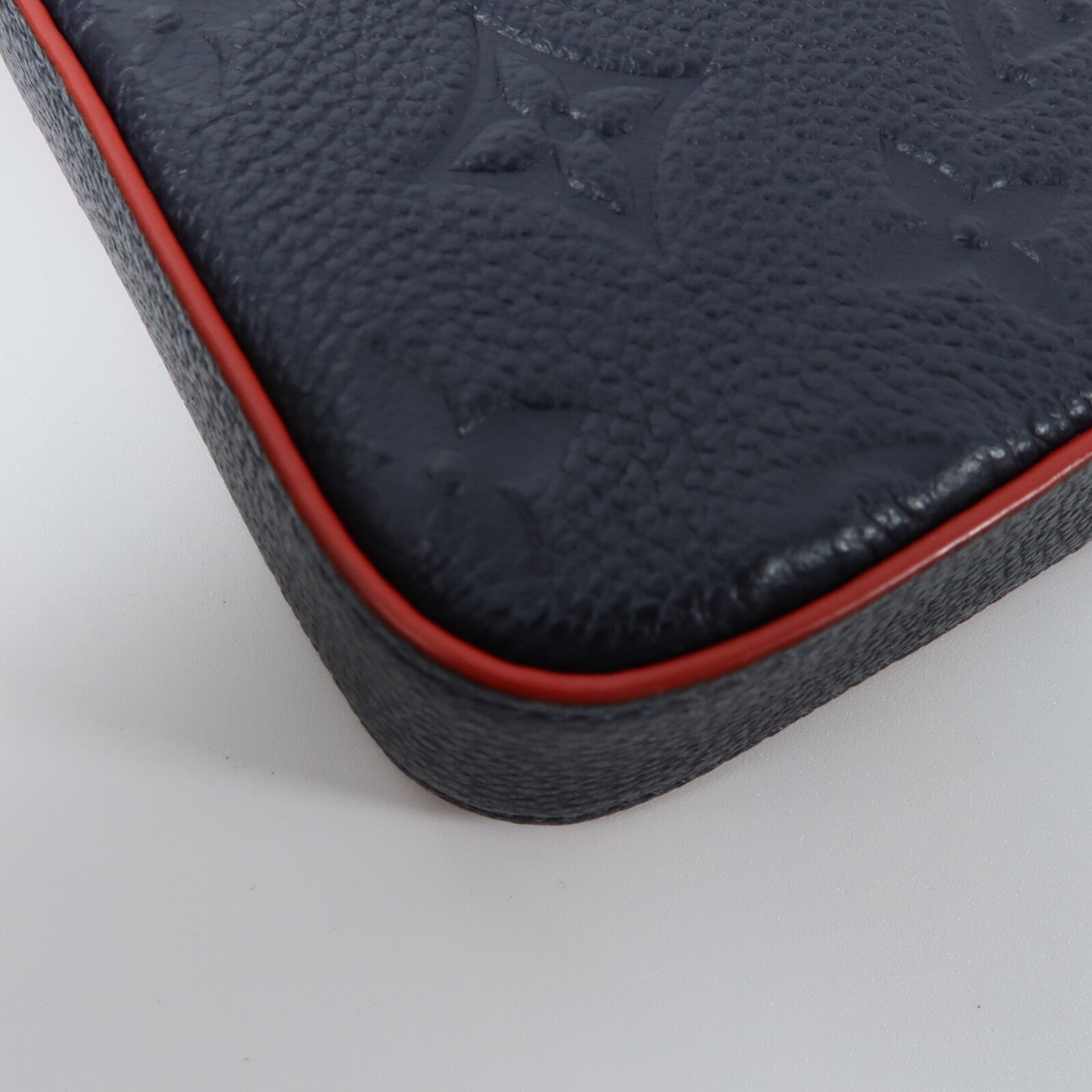 LOUIS VUITTON Monogram Empreinte Pochette Felicie鏈帶肩背袋