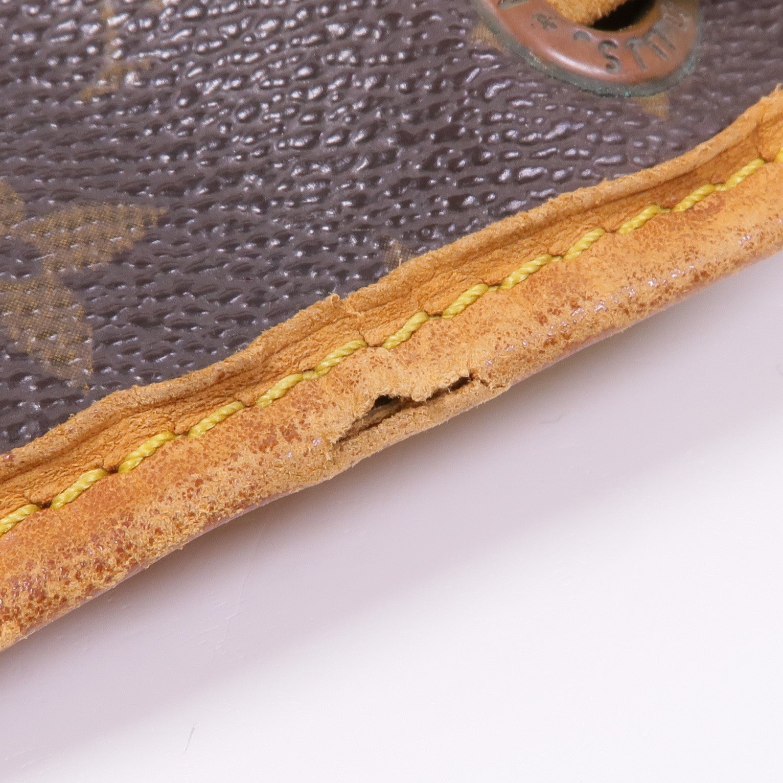 LOUIS VUITTON Monogram Petit Noe金扣肩背袋棕色