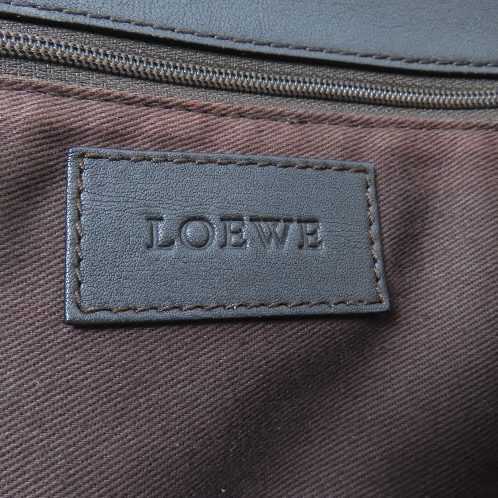 LOEWE 麂皮皮革Anagram Shoulder Bag肩背袋