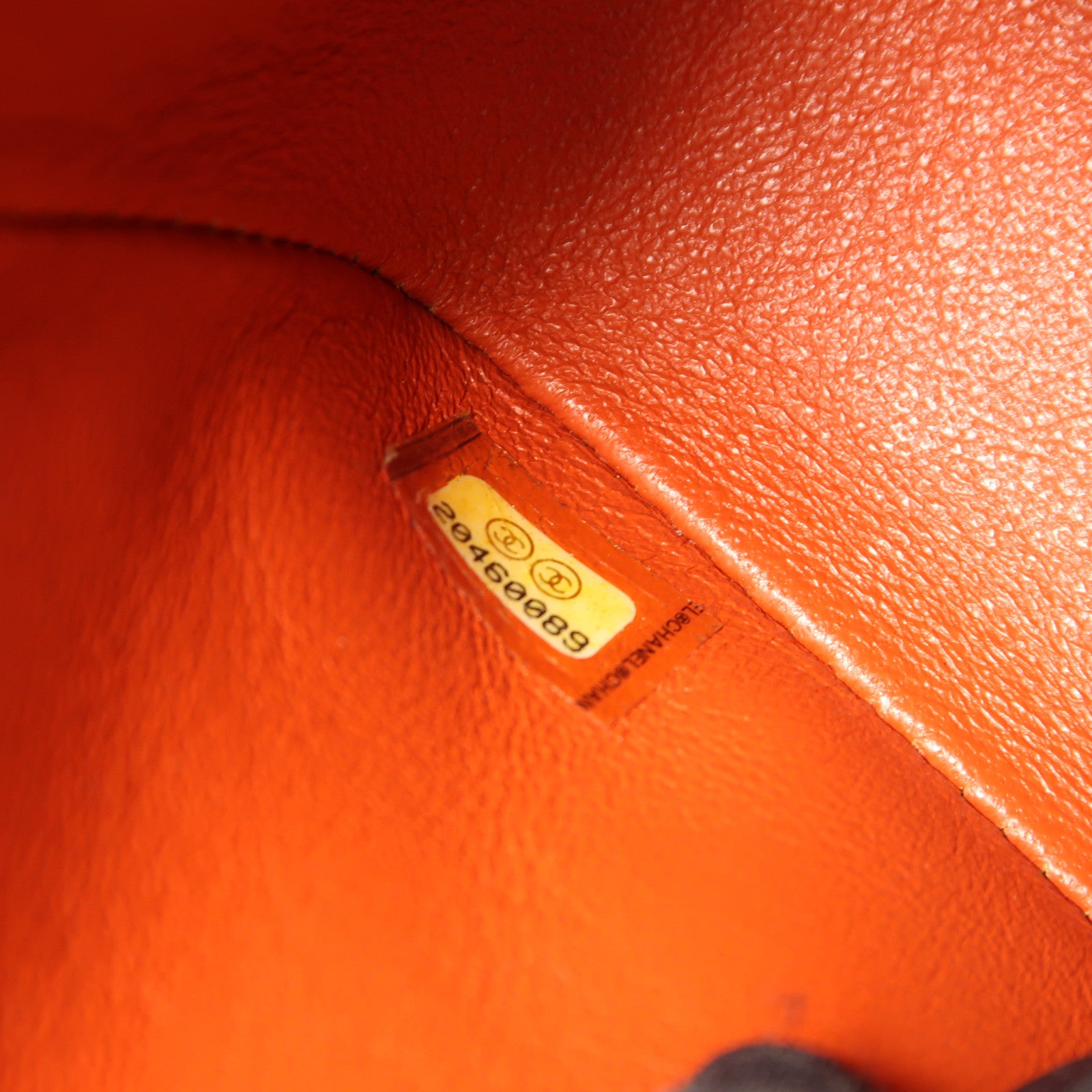 CHANEL 牛皮皮革Mini Classic 17金扣鏈帶肩背袋