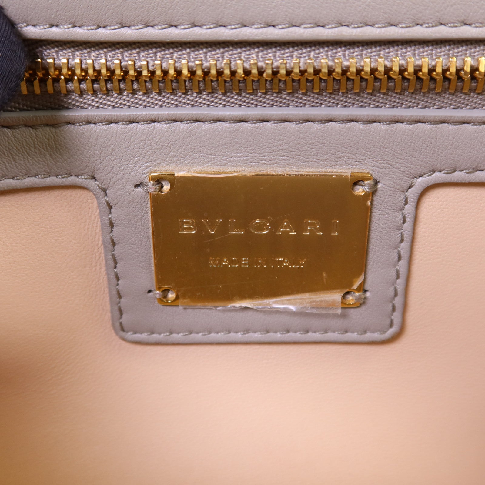 BVLGARI 牛皮皮革2 Way Shoulder Bag金扣手挽肩背兩用袋