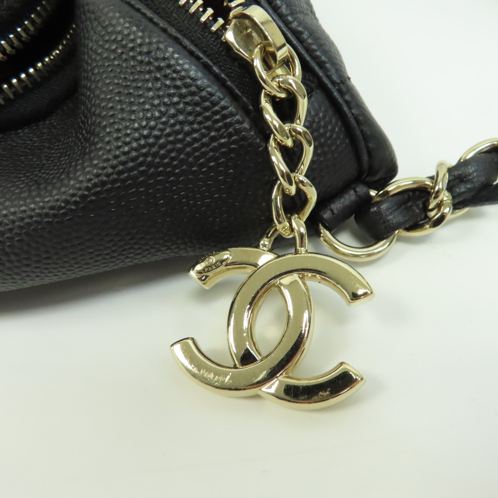 CHANEL 菱格Caviar皮革Waist Bag金扣腰包黑色