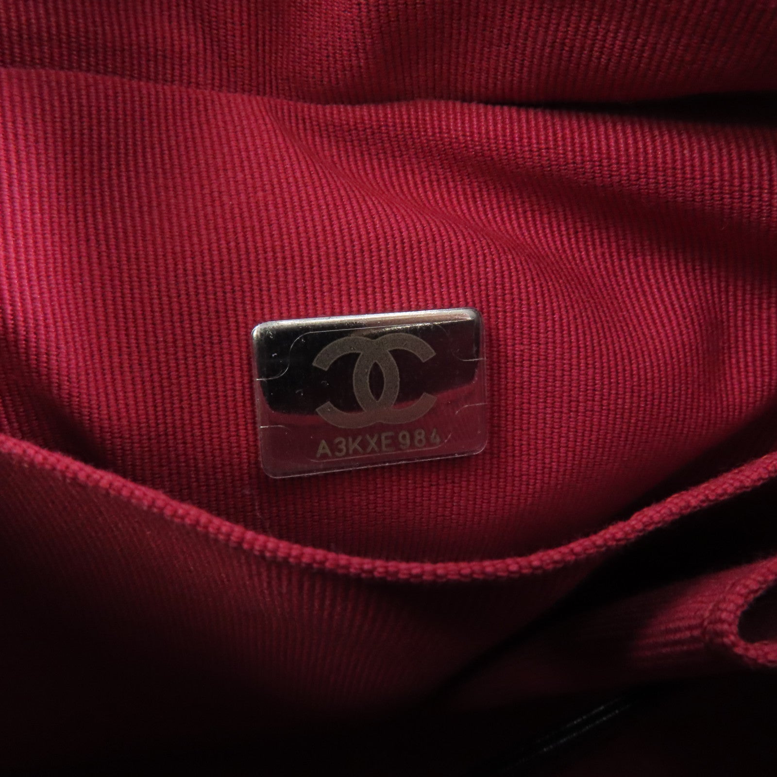 CHANEL 菱格牛皮皮革Gabrielle肩背袋黑色