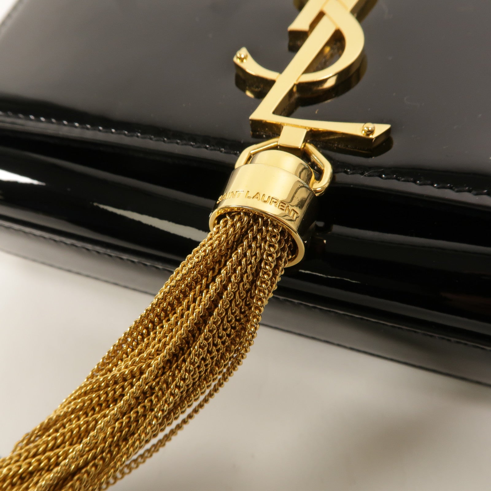 SAINT LAURENT 漆皮皮革Kate Small鏈帶肩背袋