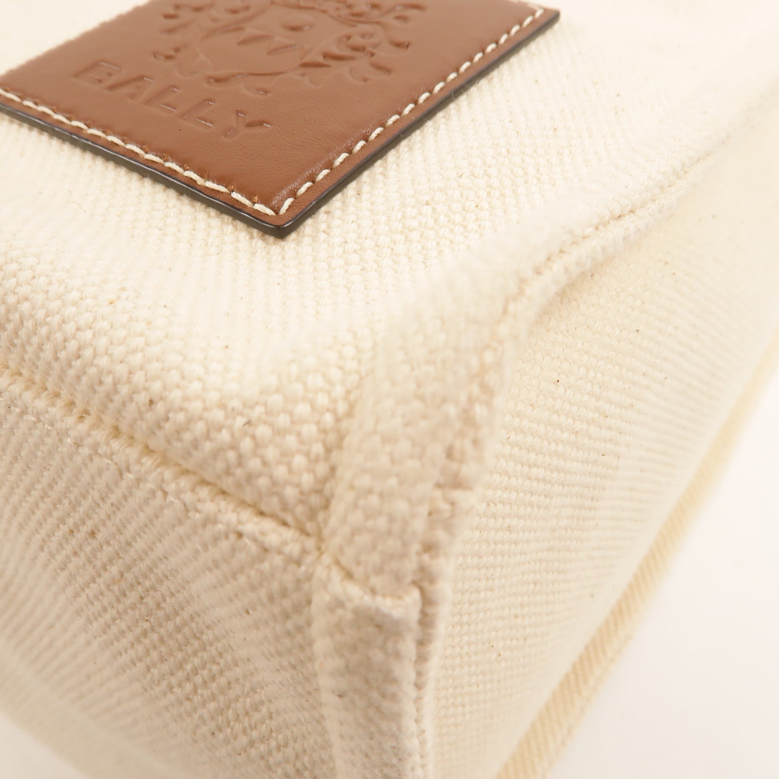 BALLY 帆布Tote Bag肩背袋