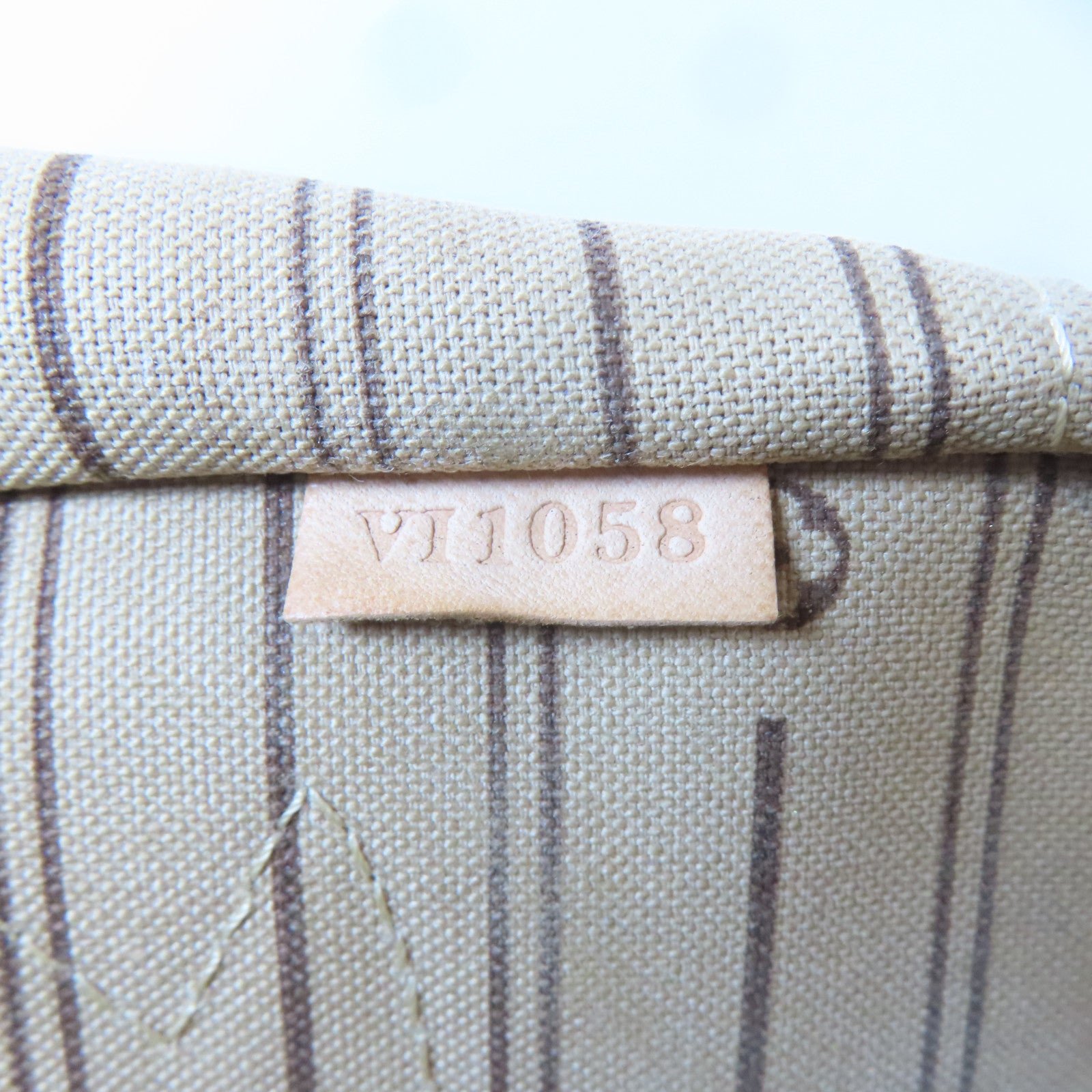 LOUIS VUITTON Monogram Neverfull MM金扣肩背袋/手挽袋啡色