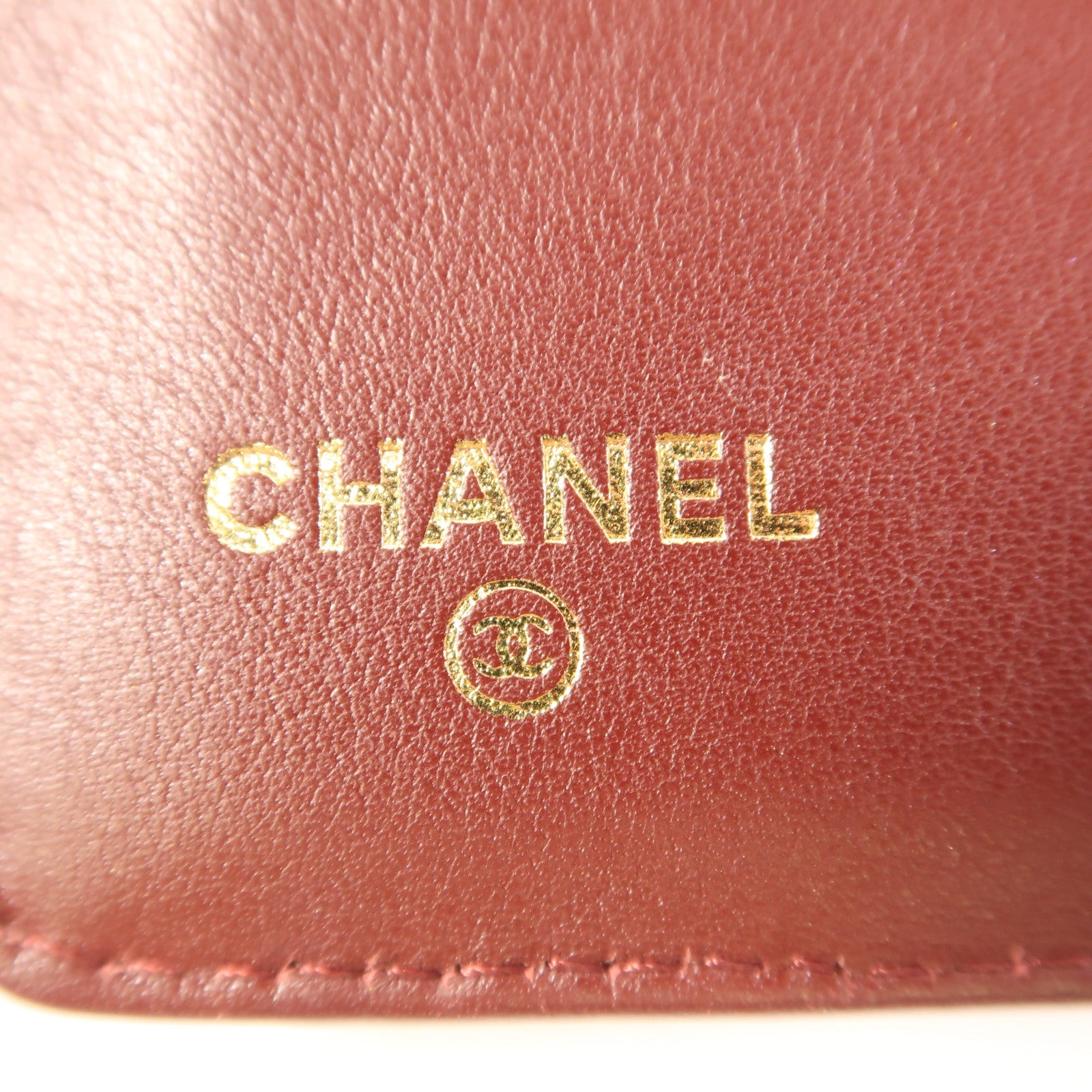 CHANEL 牛皮皮革Wallet金扣錢包