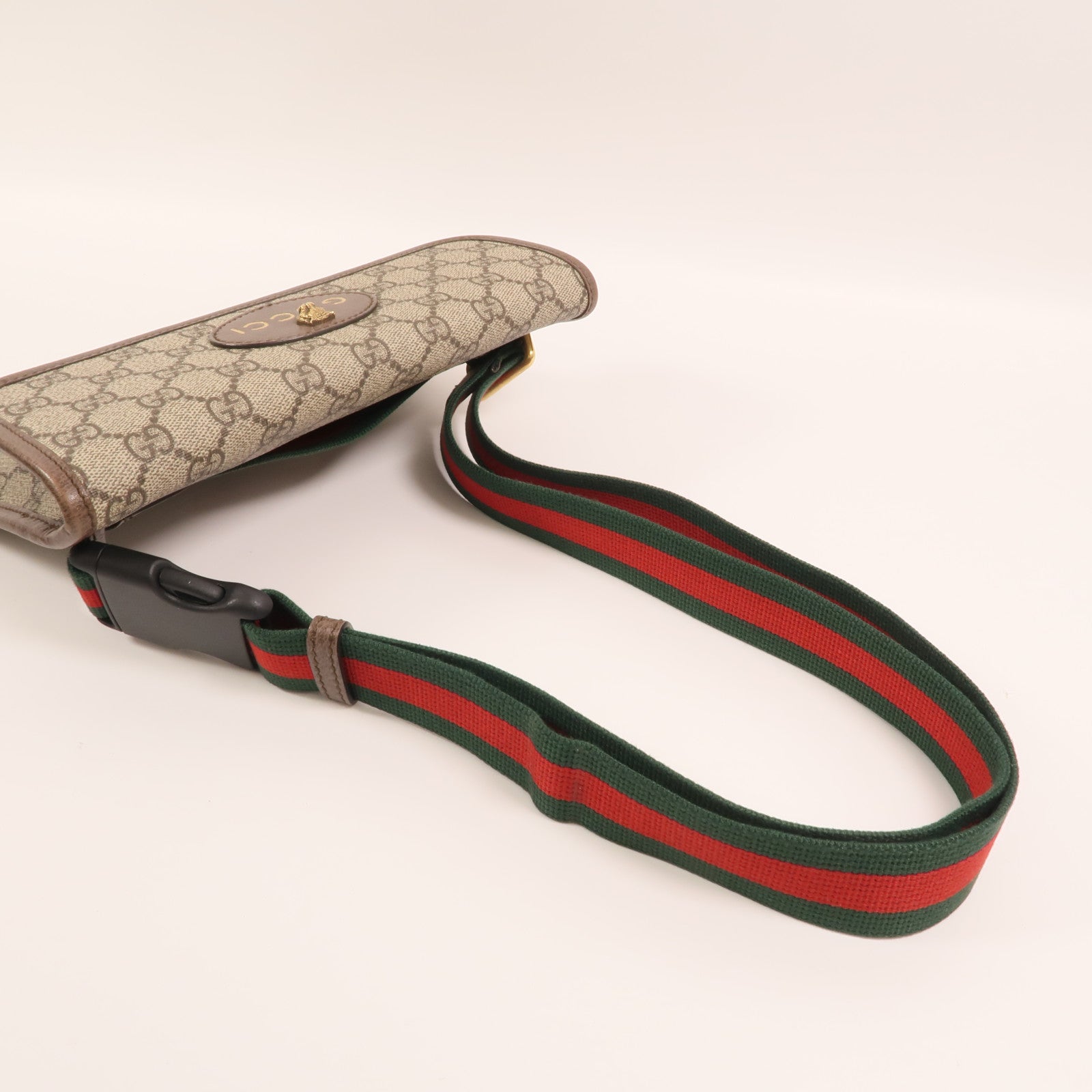 GUCCI 塗層帆布Neo Vintage GG Supreme金扣腰包