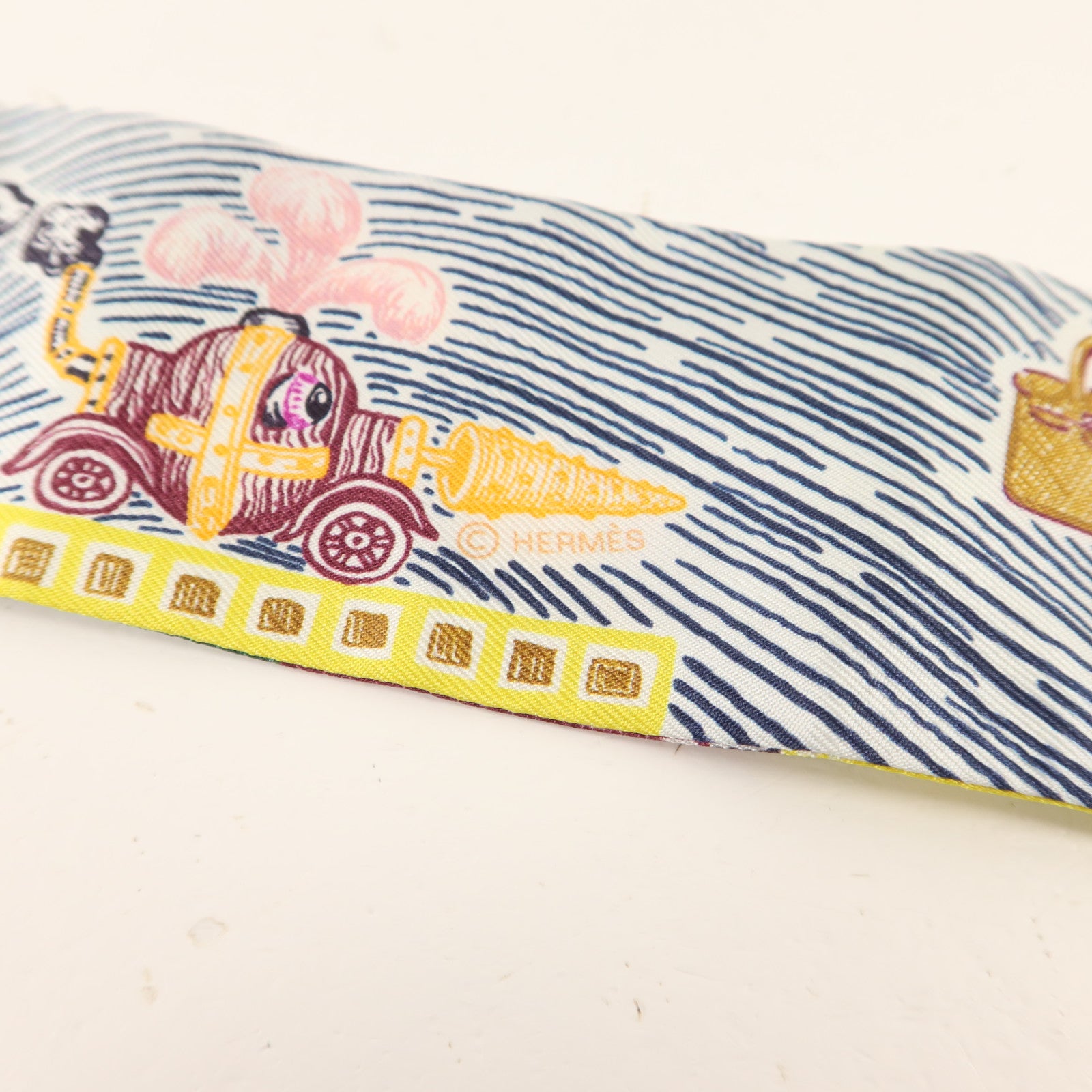 HERMES 絲質Twilly絲巾