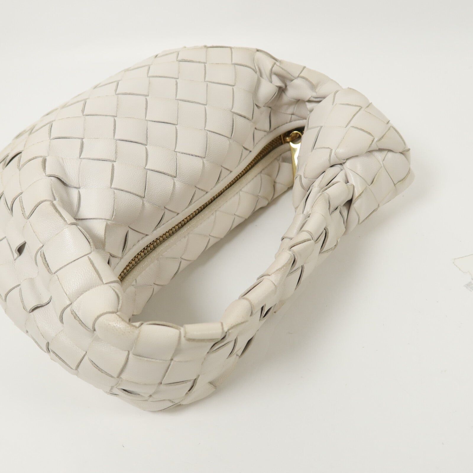 BOTTEGA VENETA 牛皮皮革Mini Jodie手挽袋