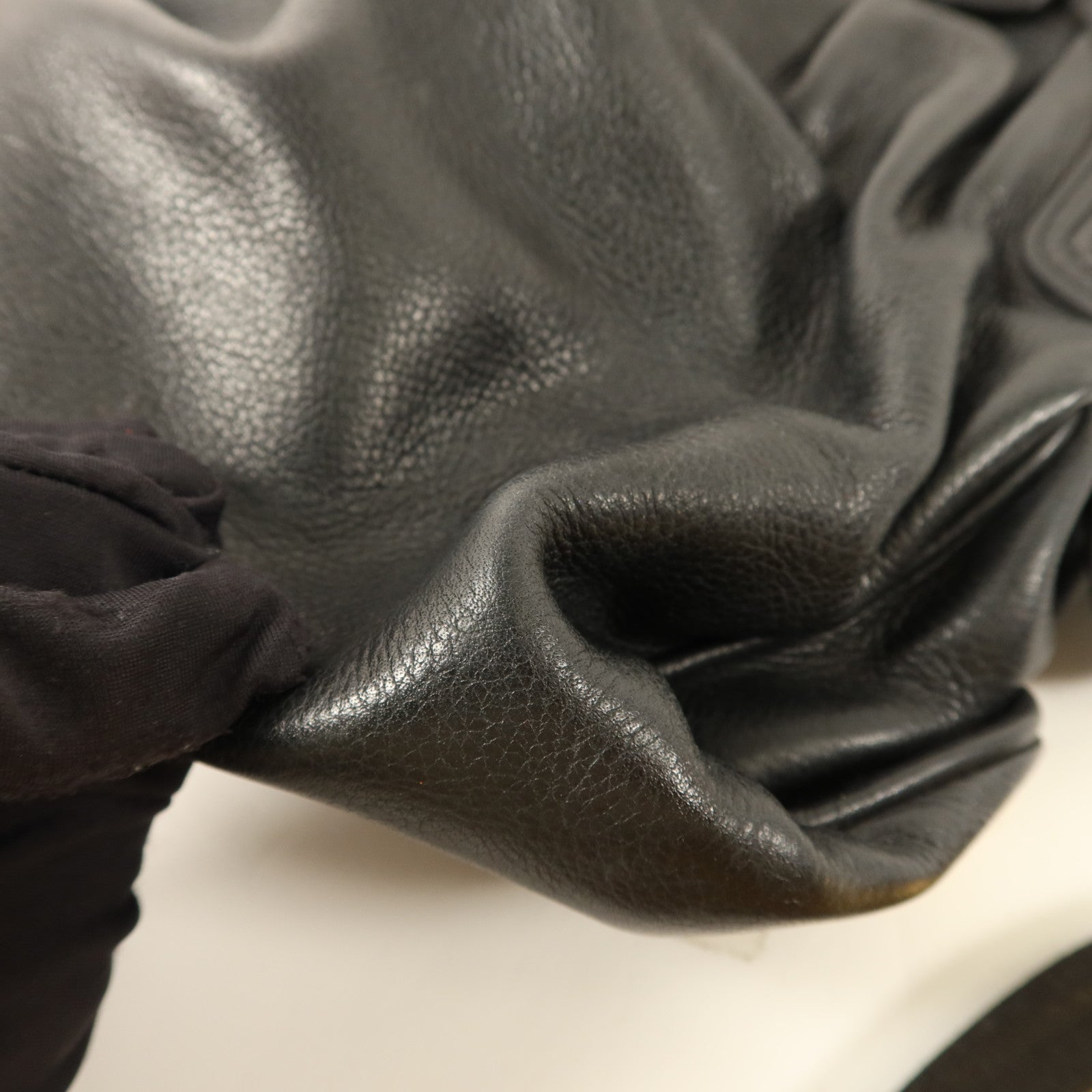 BALLY 牛皮皮革Handbag金扣手挽袋