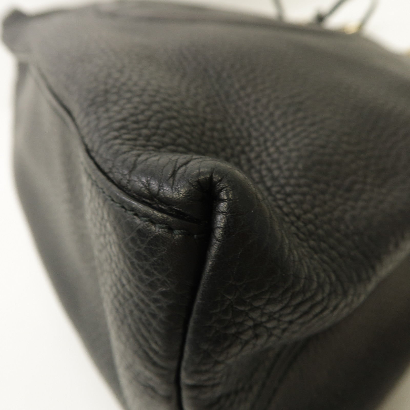 GUCCI 牛皮皮革Soho Shoulder Bag金扣鏈帶肩背袋黑色