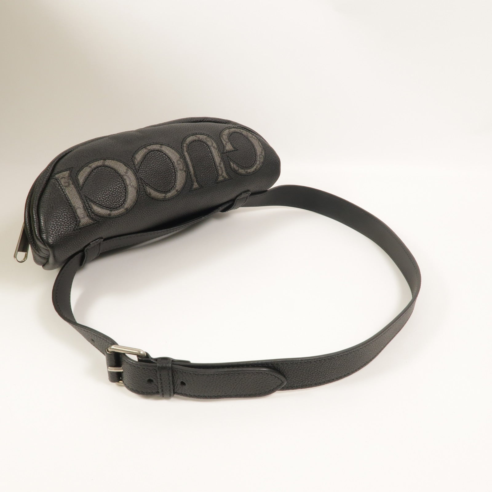 GUCCI 牛皮皮革Logo Belt Bag腰包