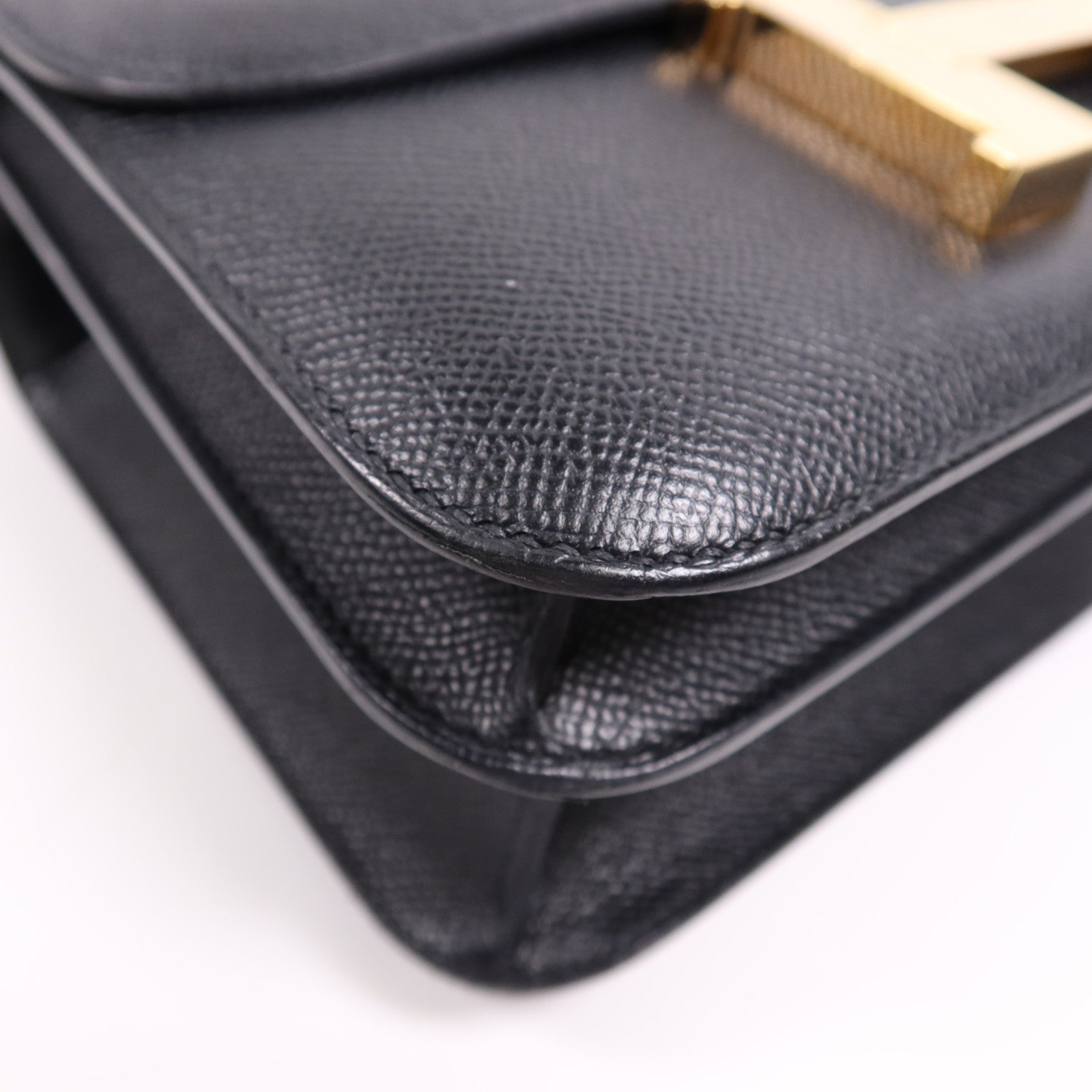 HERMES Epsom皮革Constance 24金扣肩背袋Noir