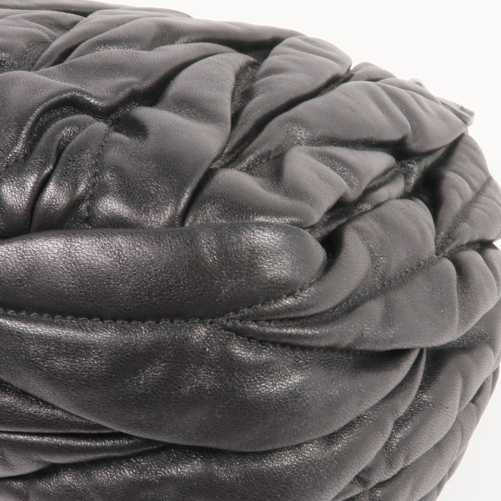 Miu Miu 羊皮皮革Chain Shoulder銀扣鏈帶肩背袋