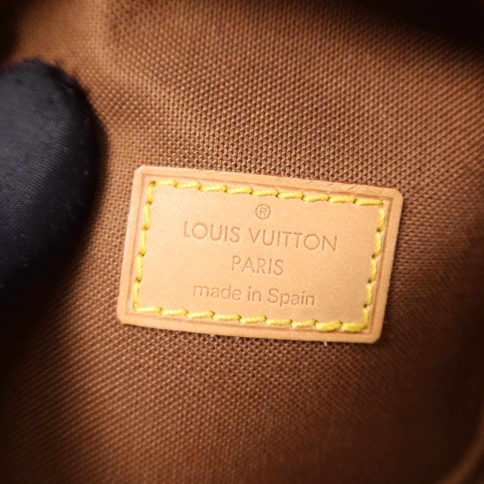 LOUIS VUITTON Monogram Pochette Gange金扣肩背袋