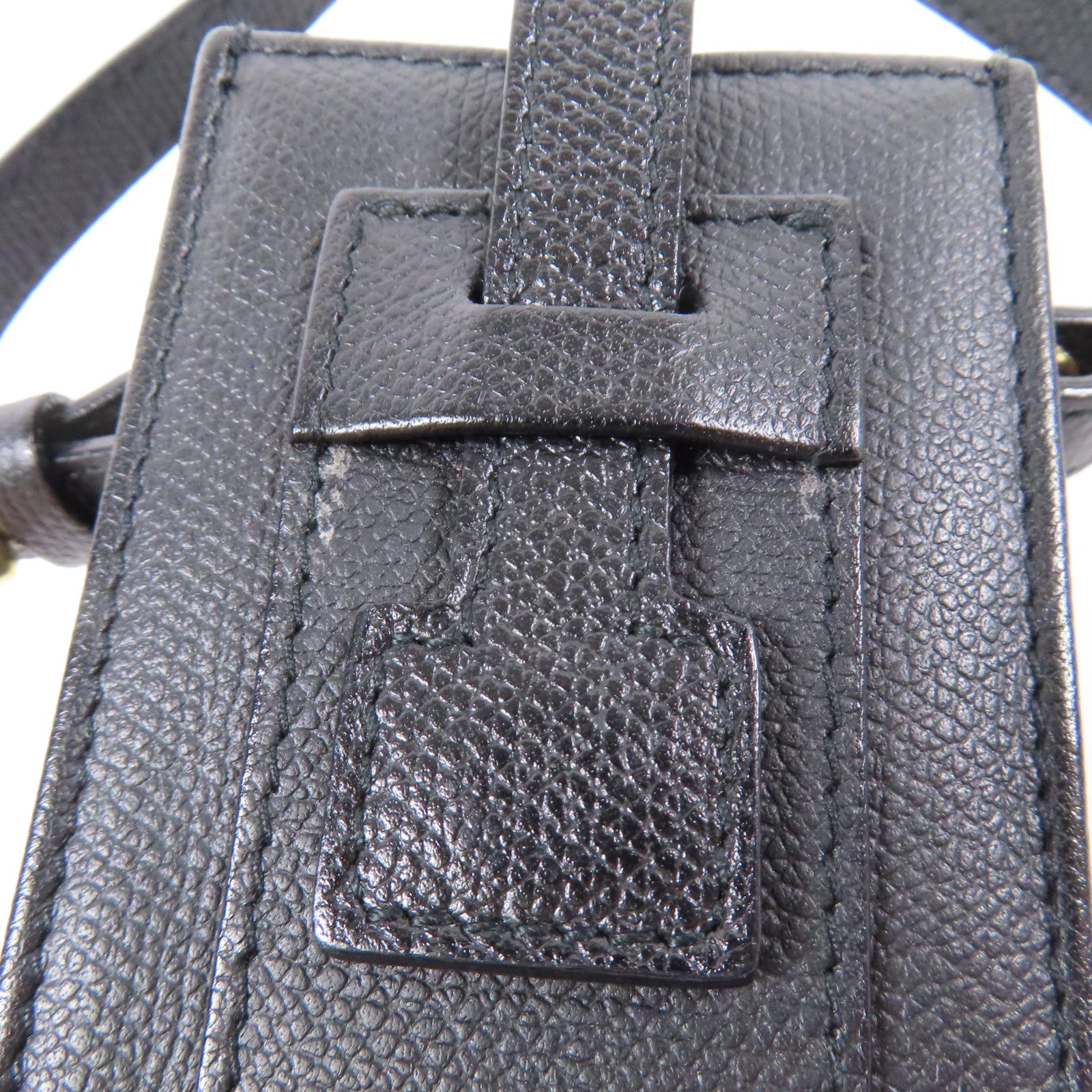 CHANEL 牛皮皮革Cigarette Case金扣肩背袋
