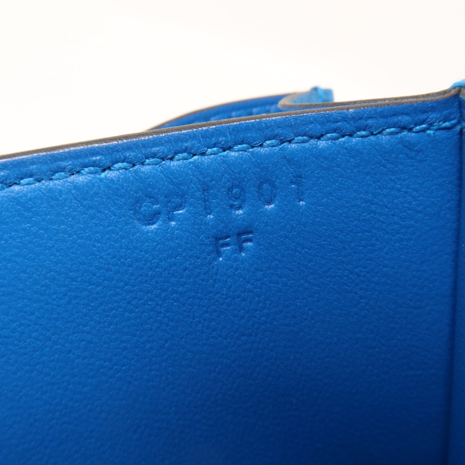 HERMES Evercolor皮革Constance Mini肩背袋Bleu Zanzibar