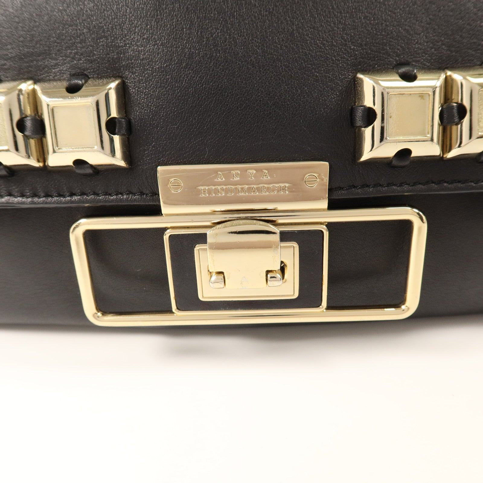 ANYA HINDMARCH 牛皮皮革Shoulder Bag金扣肩背袋