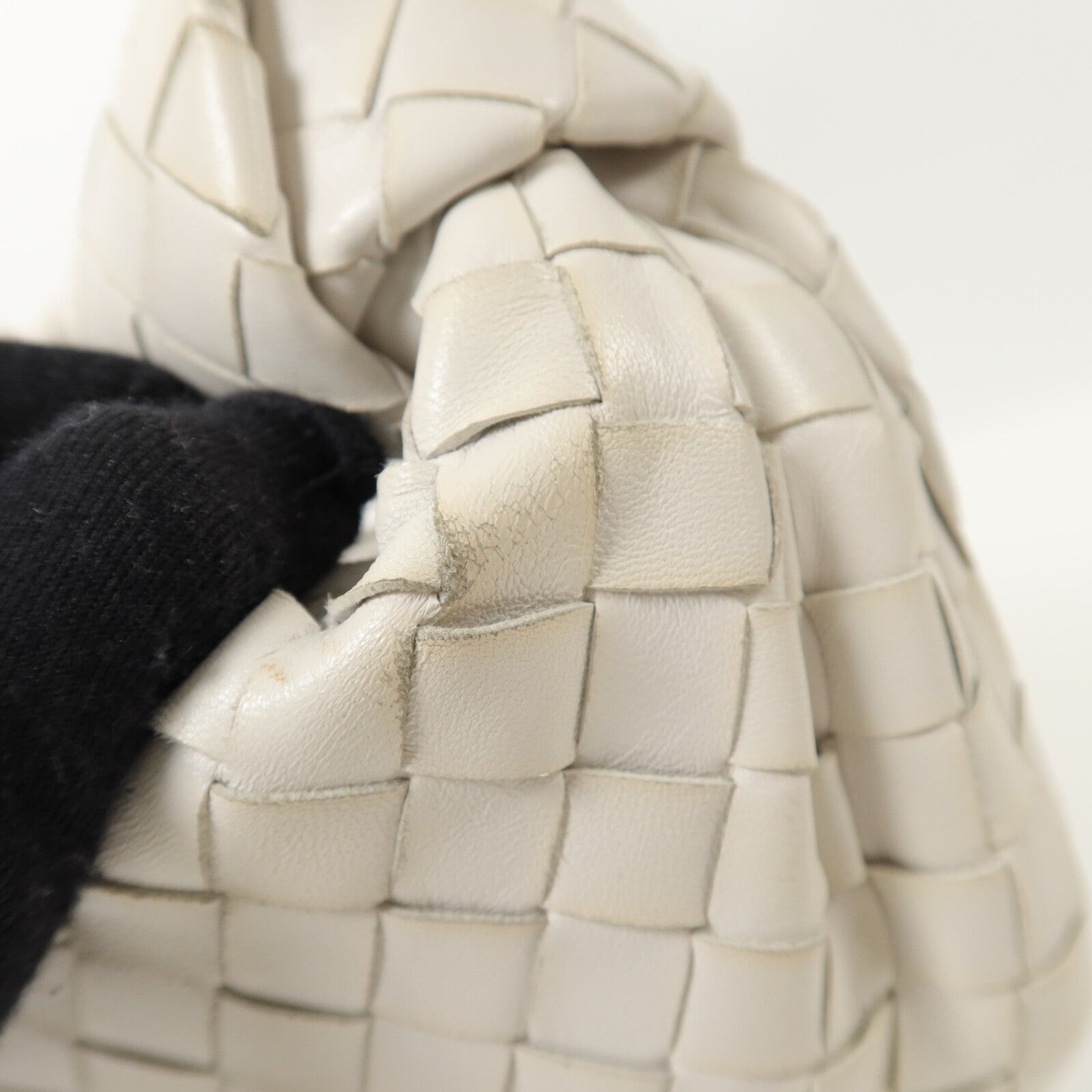 BOTTEGA VENETA 牛皮皮革Mini Jodie手挽袋