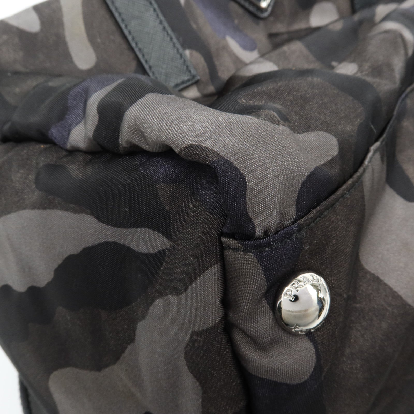 PRADA 尼龍2 Way Shoulder銀扣手挽肩背兩用袋